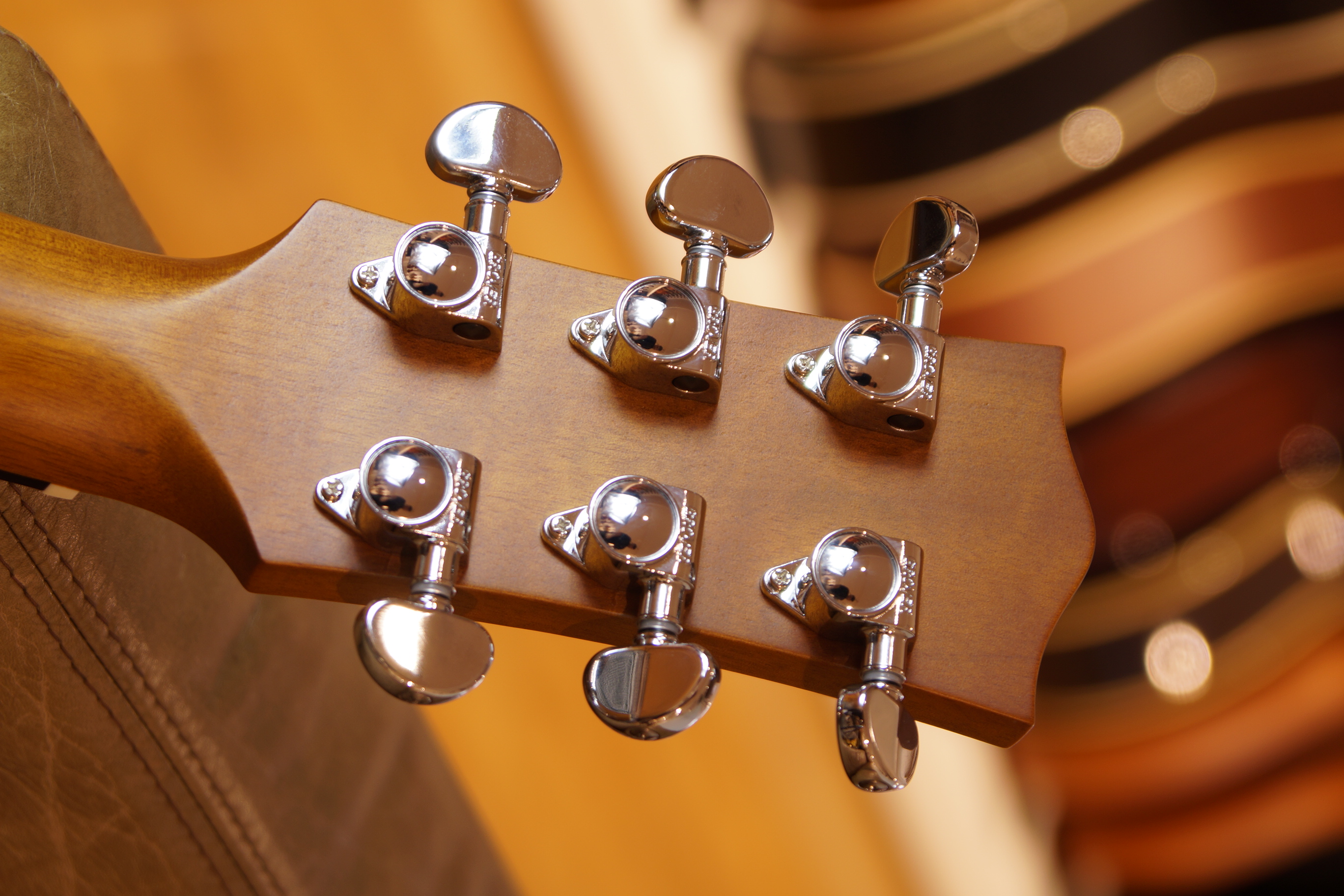 Maton EBG 808 TE - Tommy Emmanuel Signature Modell