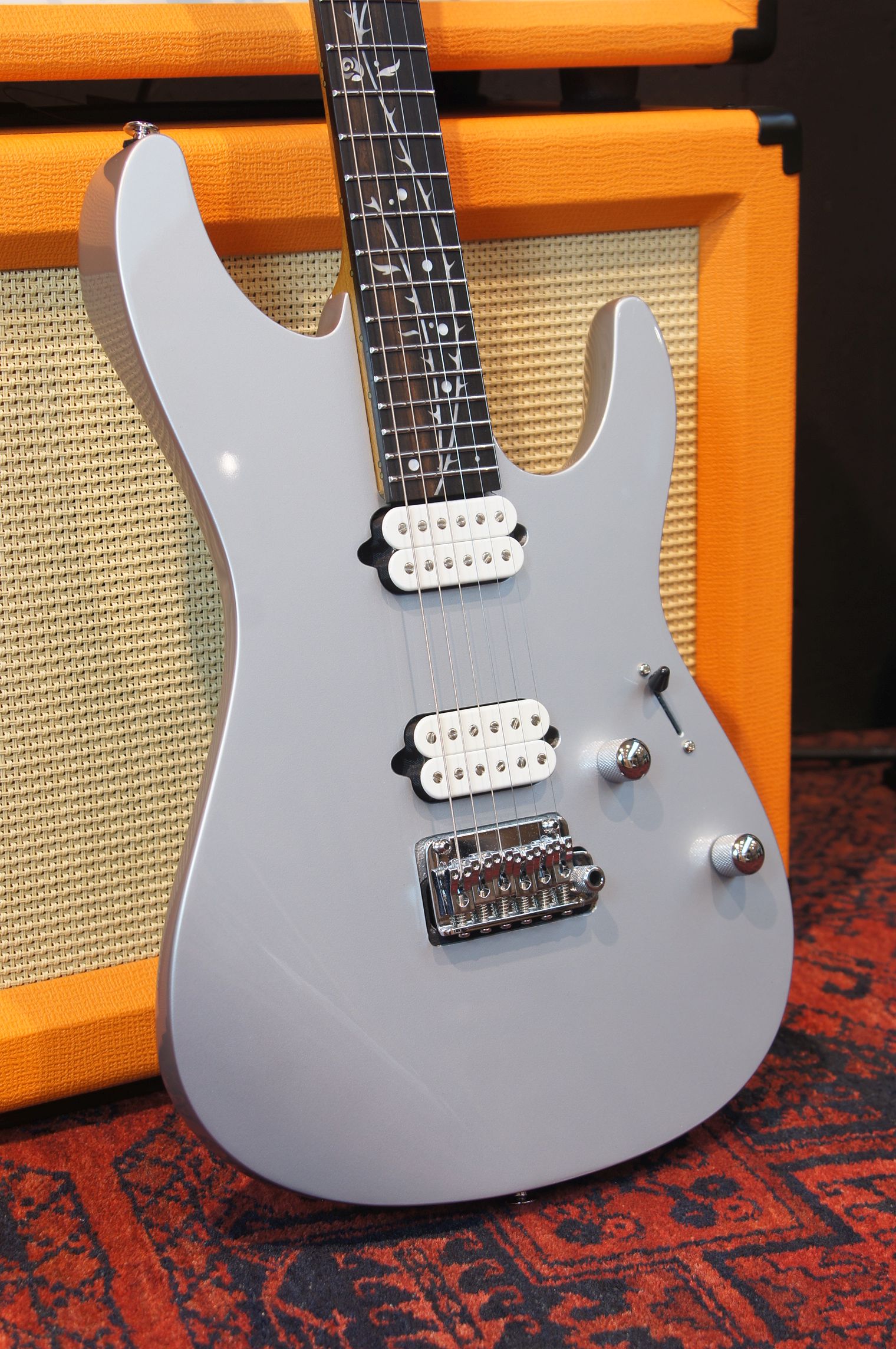 IBANEZ Tim Henson Signature AZ E-Gitarre 6-String + Gigbag - B-Ware