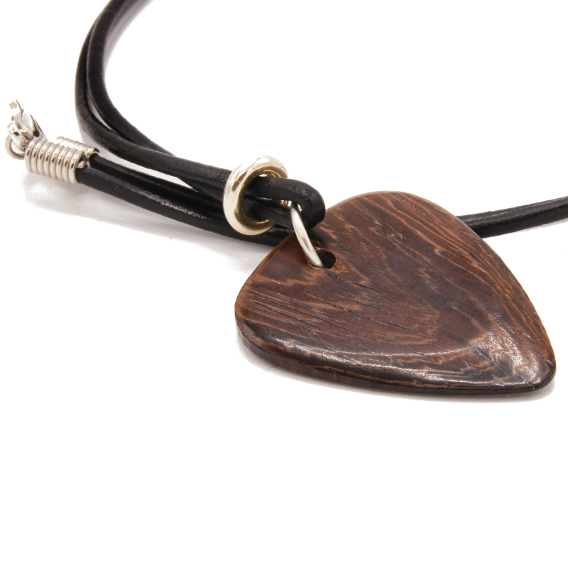 Timber Tones Halskette