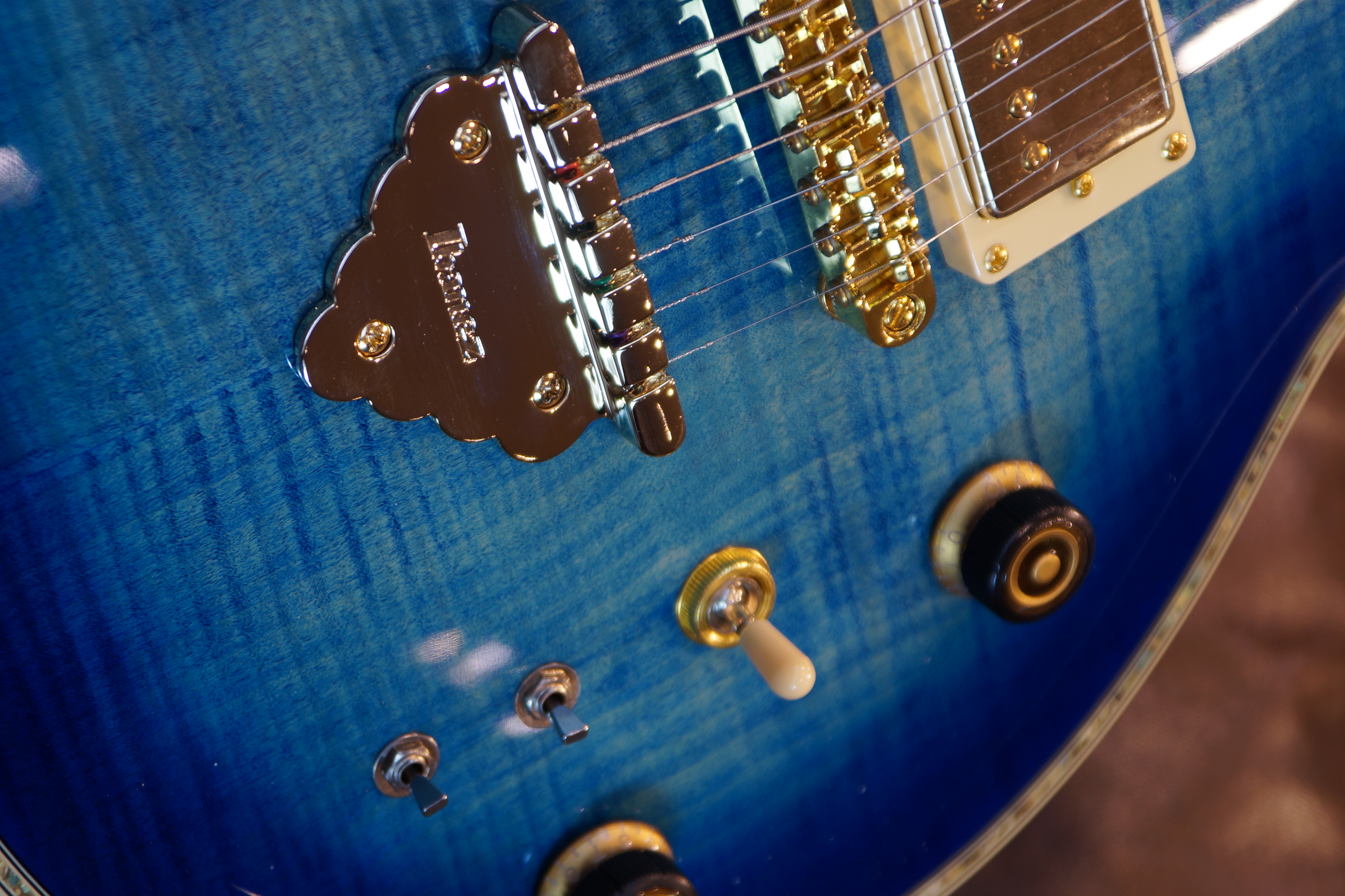 IBANEZ AR 6-String - Light Blue Burst