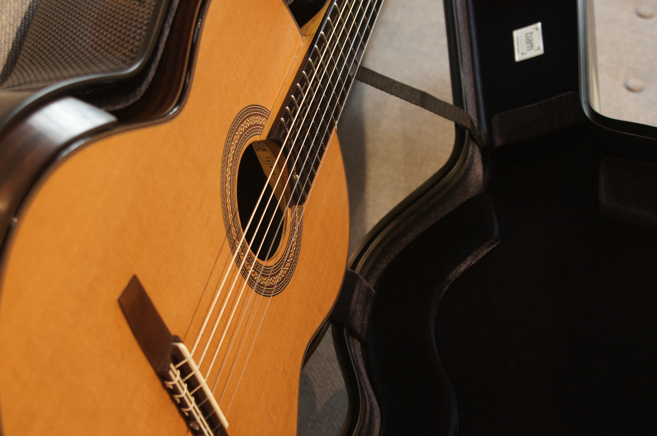 Hanika New Century Doubletop Std. 2024 - mit BAM Etui