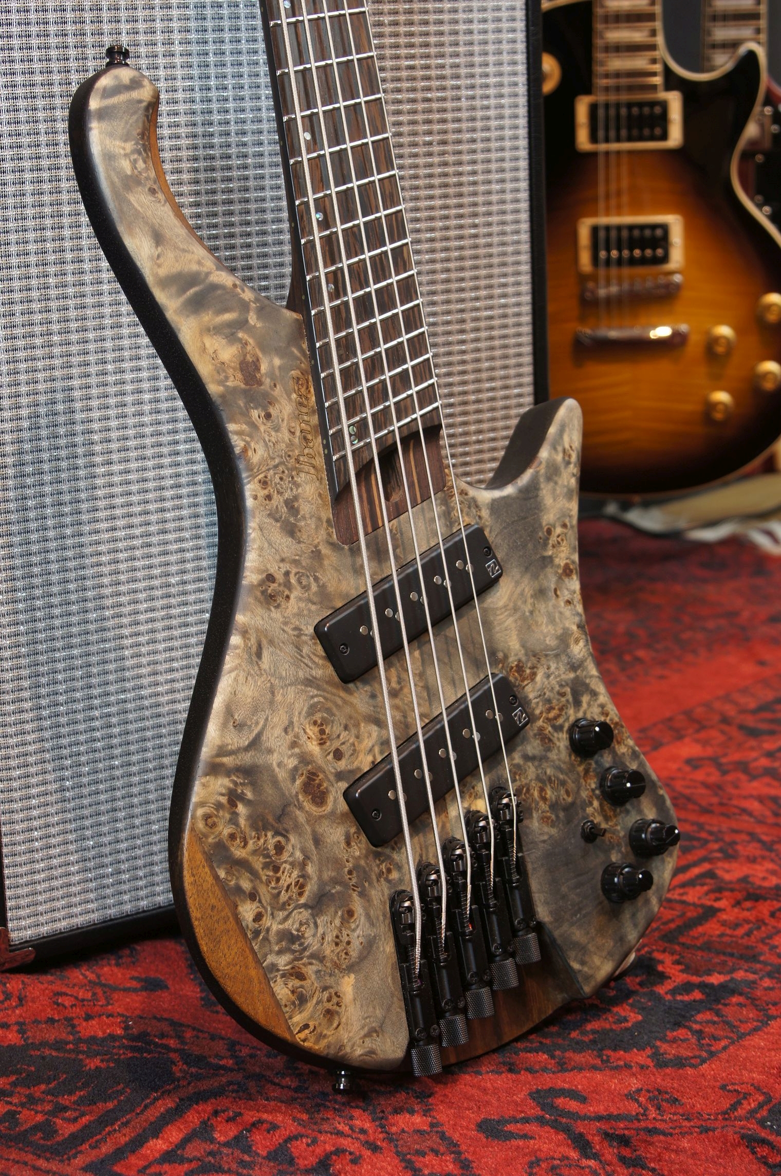 IBANEZ Bass Workshop 5-String Multiscale Black Ice Flat - B-Stock