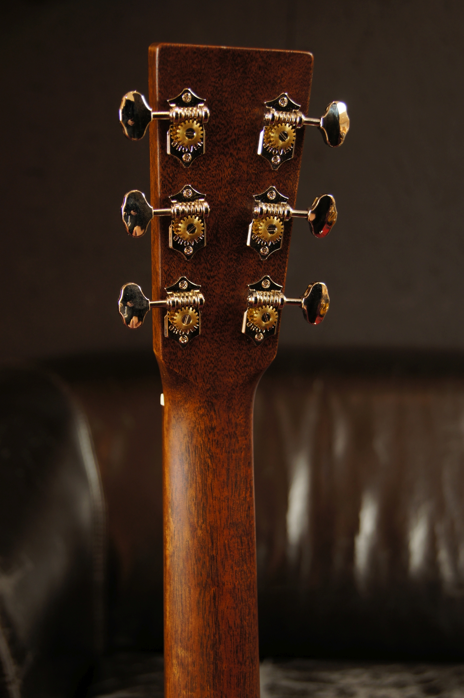 Martin D-16E Mahogany mit Gigbag