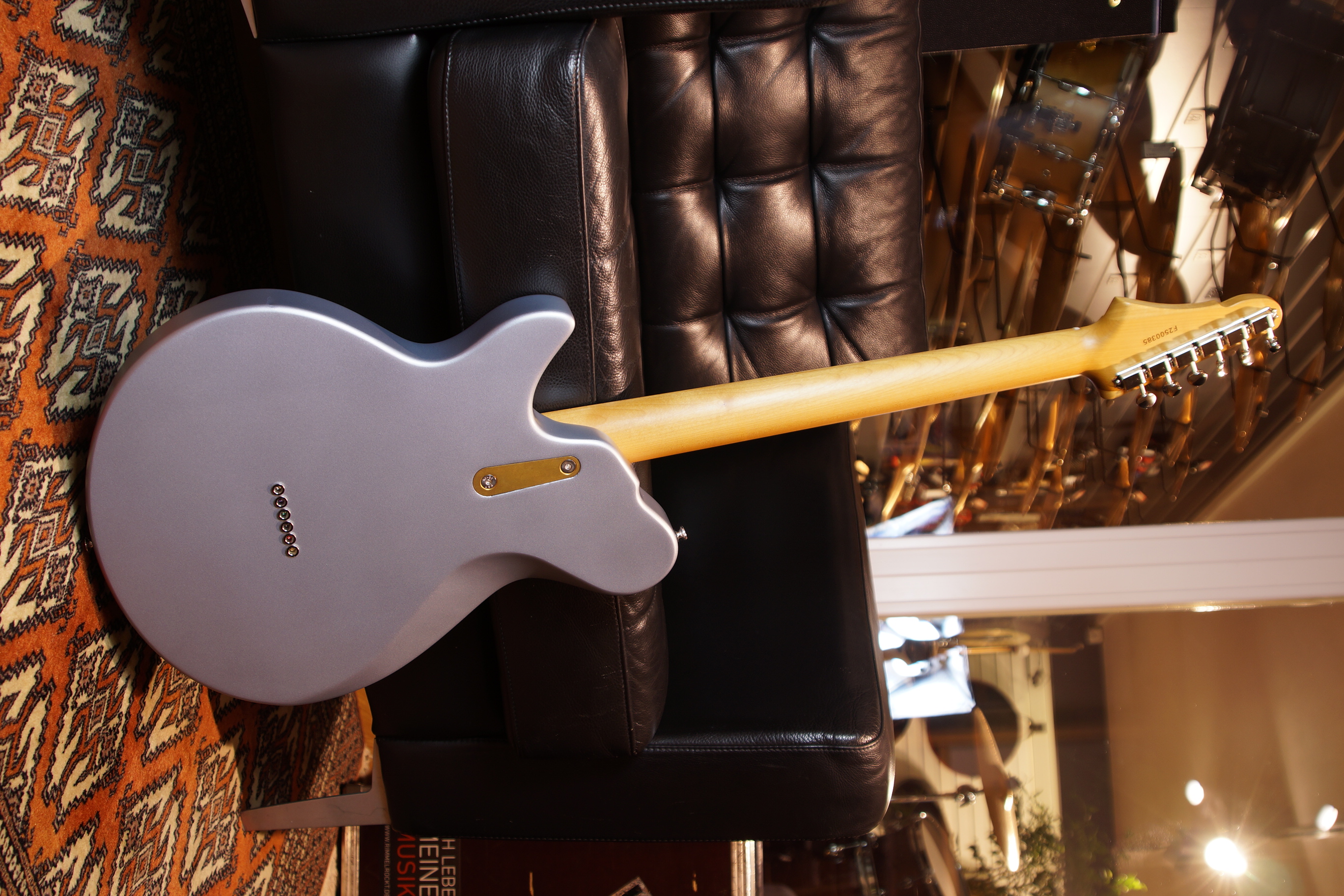 Eastman FullerTone SC 52 Ice Blue Metallic B-Stock