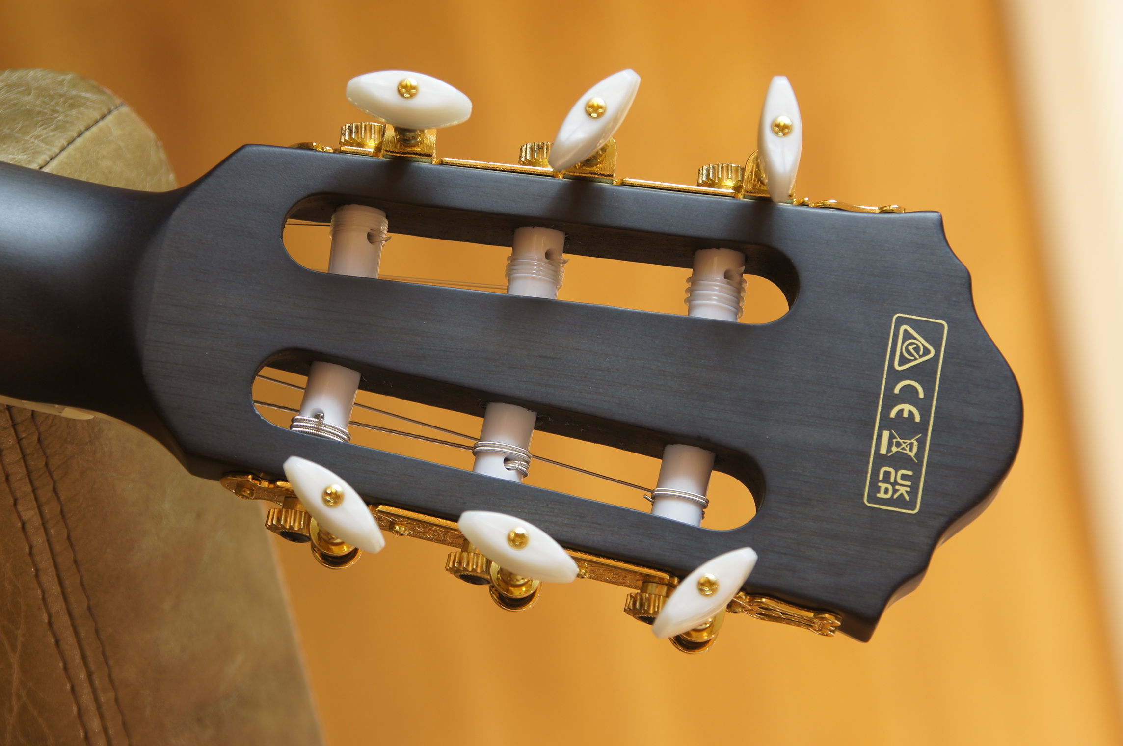 Ibanez TOD-10N-TKF Tim Henson Signature