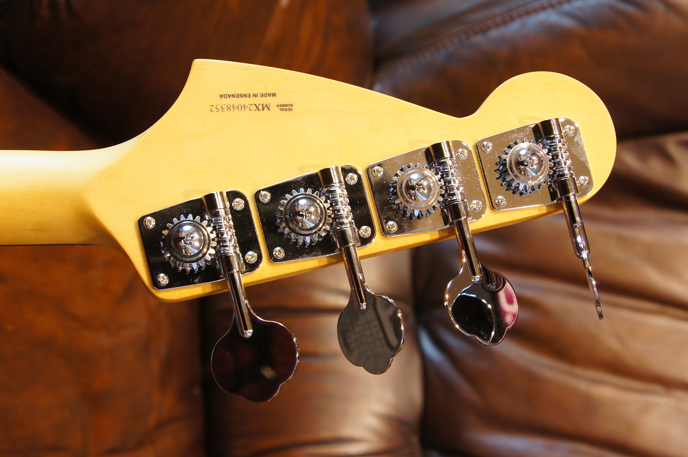 Fender Player II Mustang® Bass PJ, Rosewood Fingerboard, Aquatone Blue