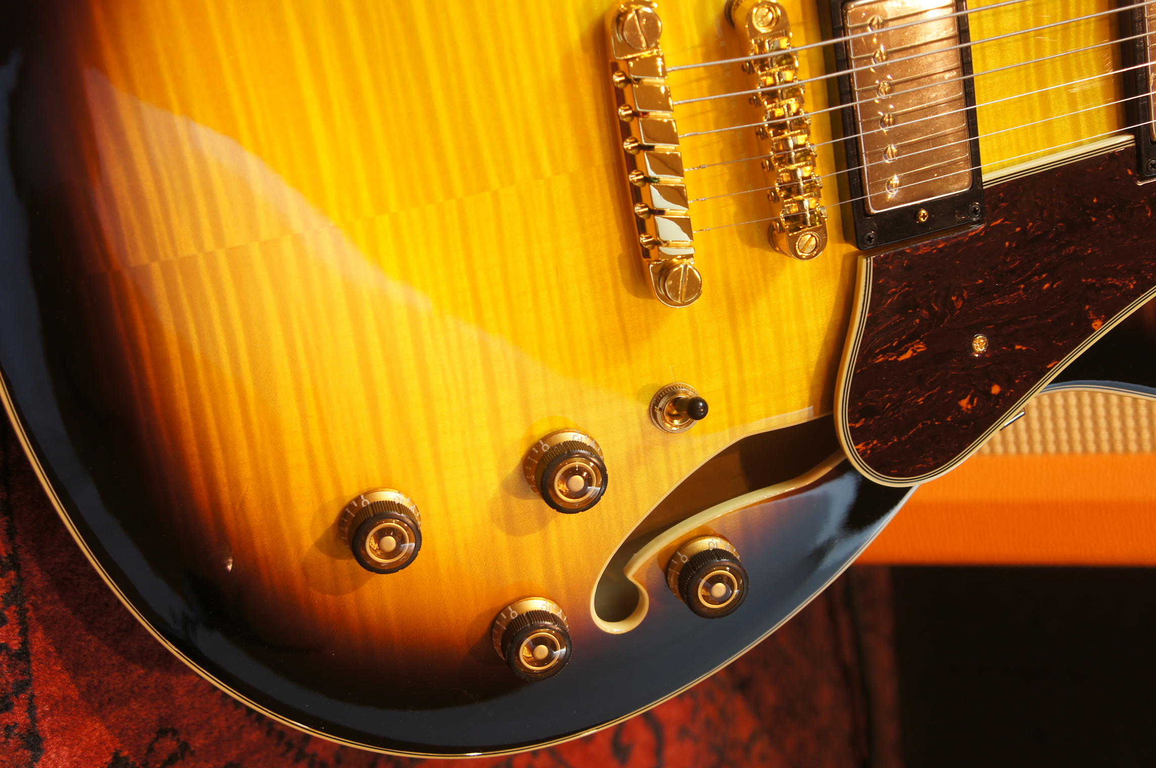 IBANEZ Artcore Express. 6-Str Antique Yellow Sunburst