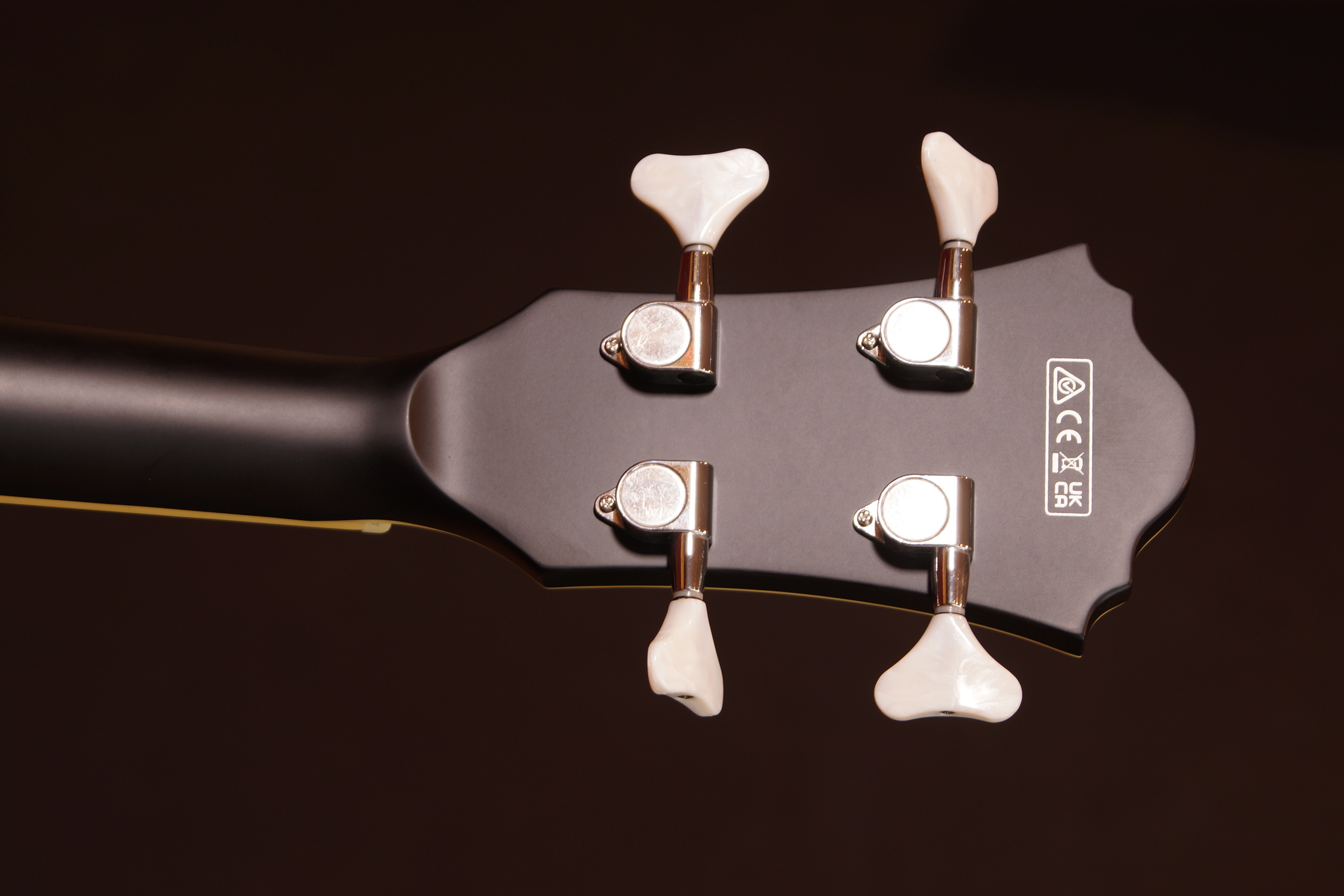 IBANEZ Artcore 4-Str Black Flat Semi Hollow Body