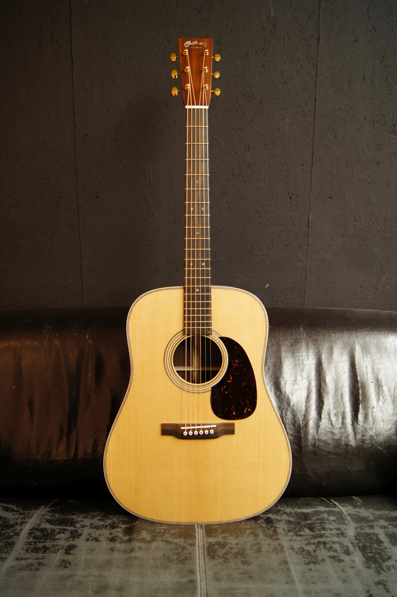 Martin D-28 Modern Deluxe - B-Ware
