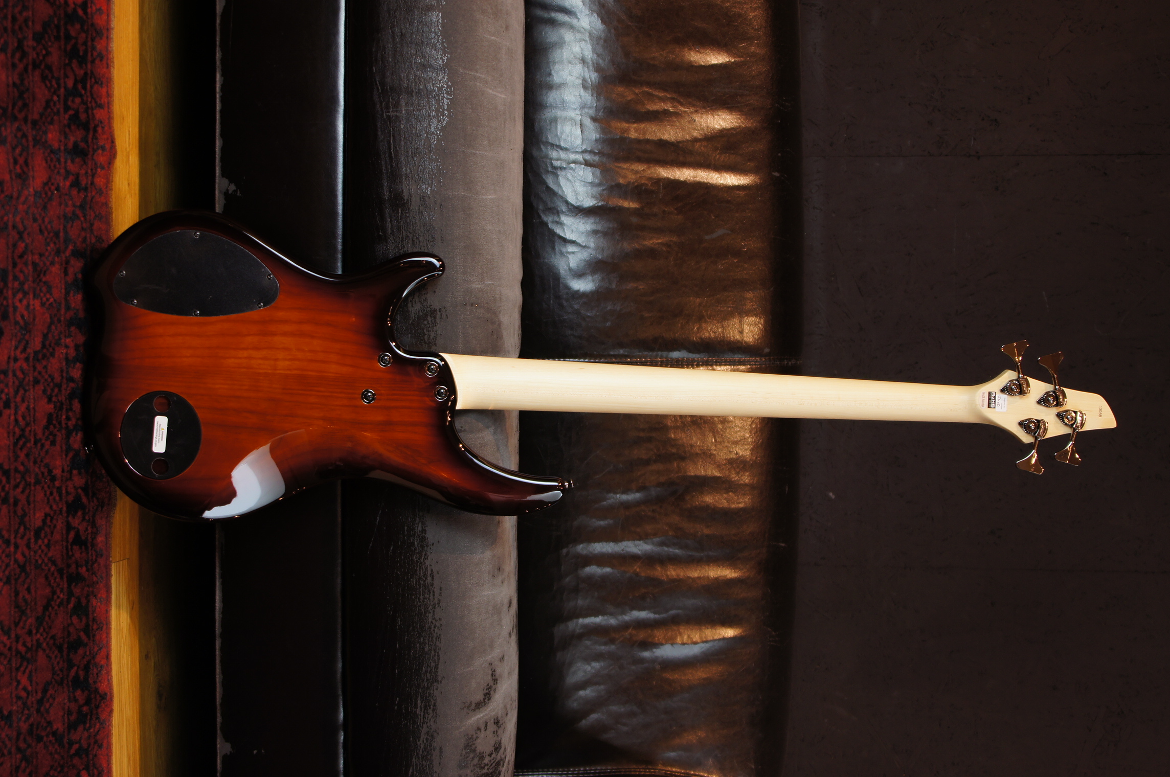 Dingwall CB3 Combustion 4-String, 3 Pickups Pau Ferro Vintage Burst