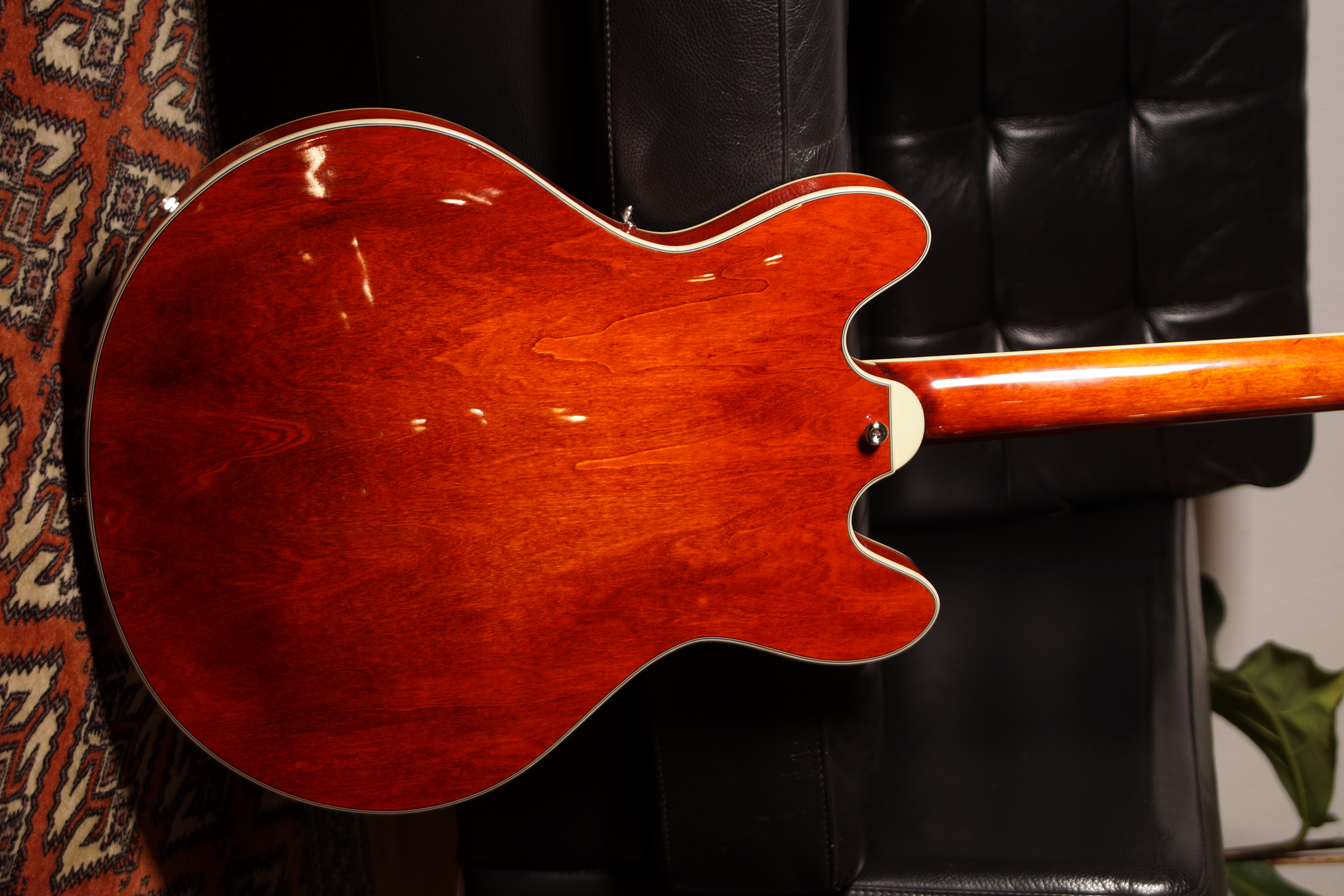 Eastman T386 Classic