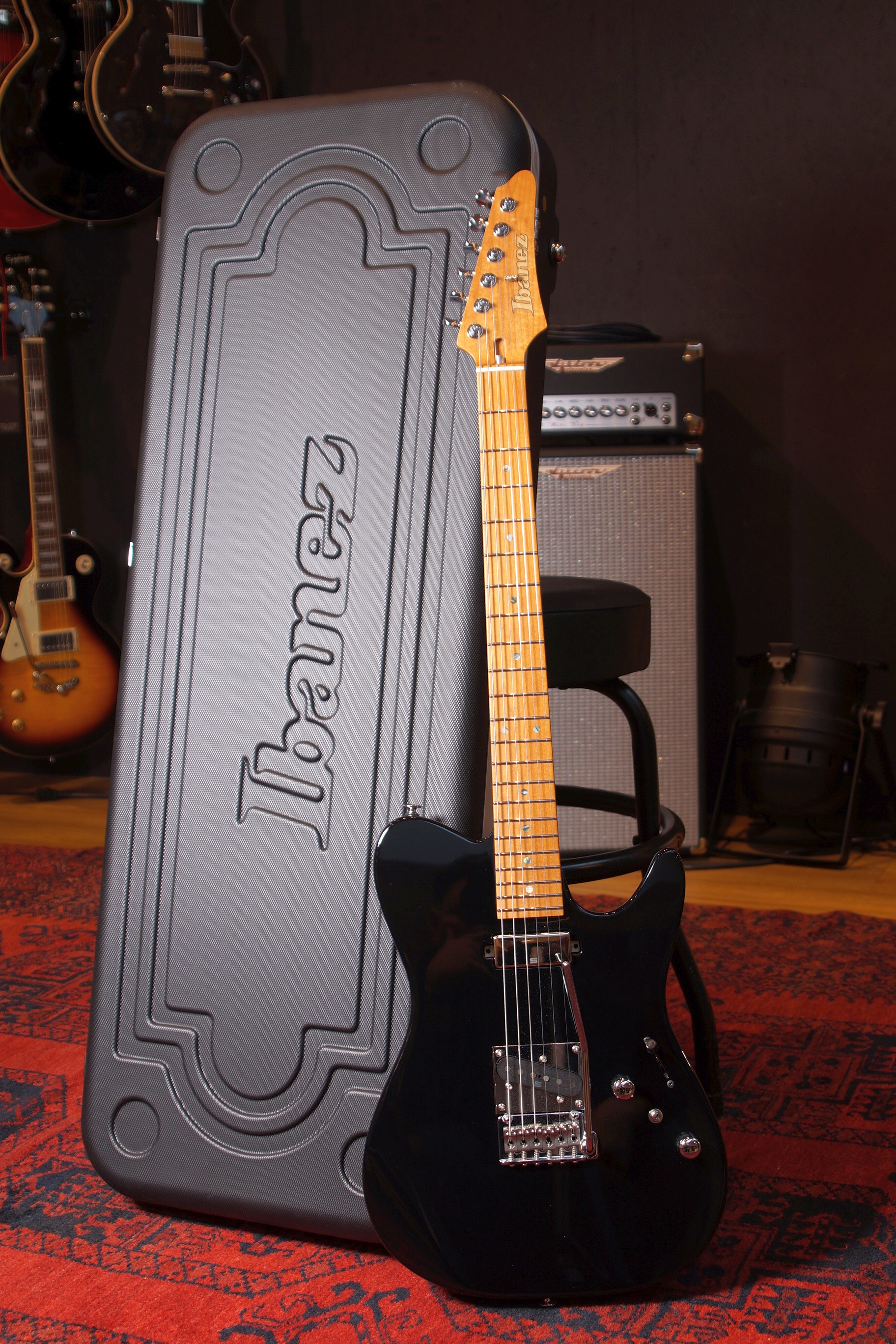 Ibanez AZS2200-BK Black B-Stock