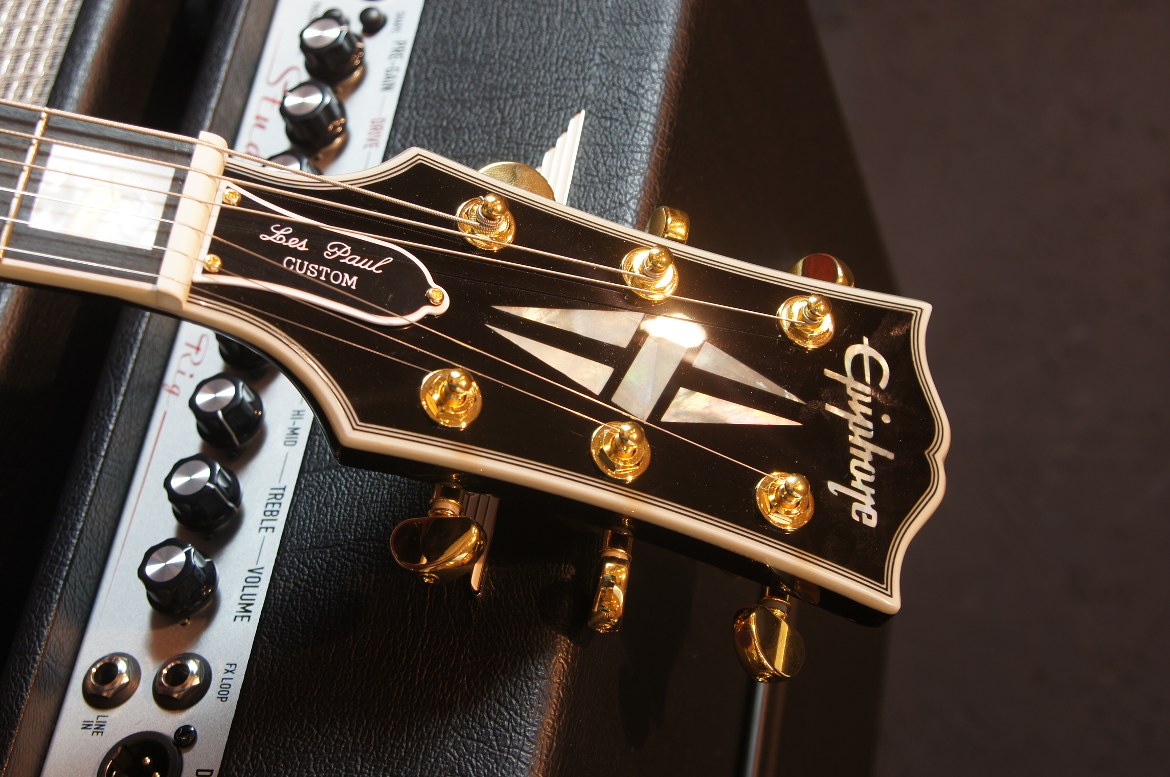 Epiphone Les Paul Custom Ebony Inspired by Gibson Custom