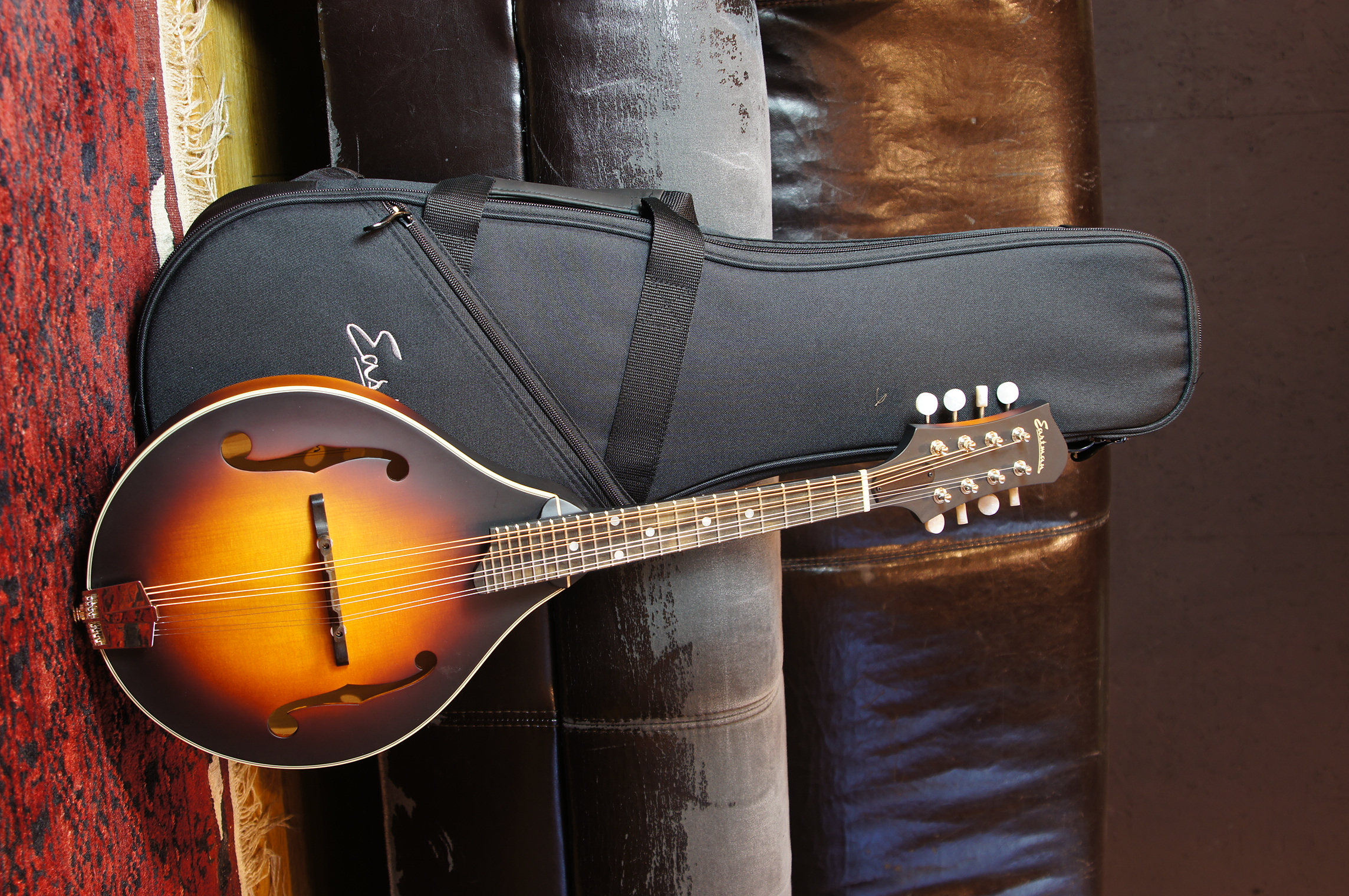 Eastman MD305E A-Style Mandoline mit Tonabnehmer