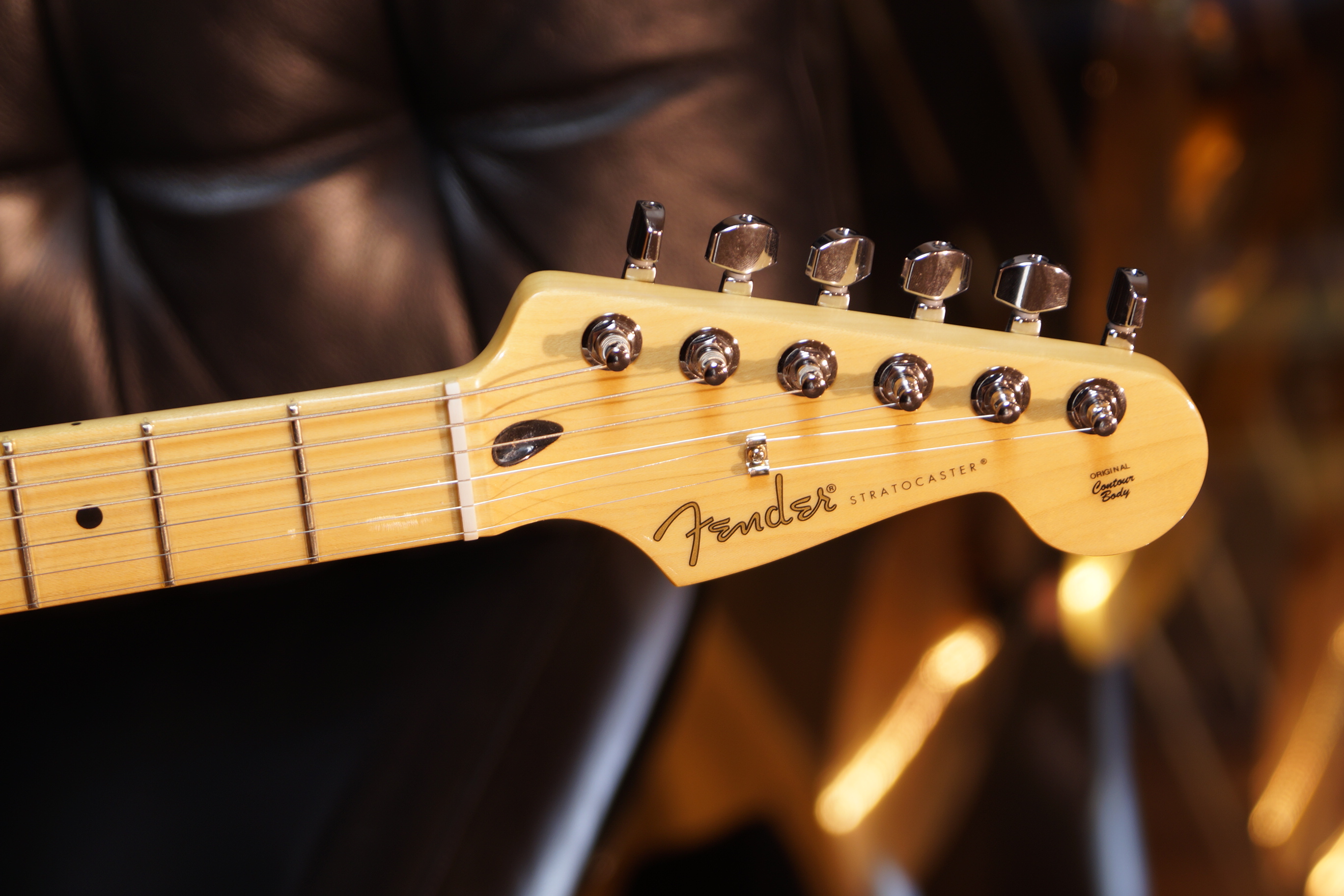 Fender Player Stratocaster Maple Fingerboard Capri Orange - Retoure
