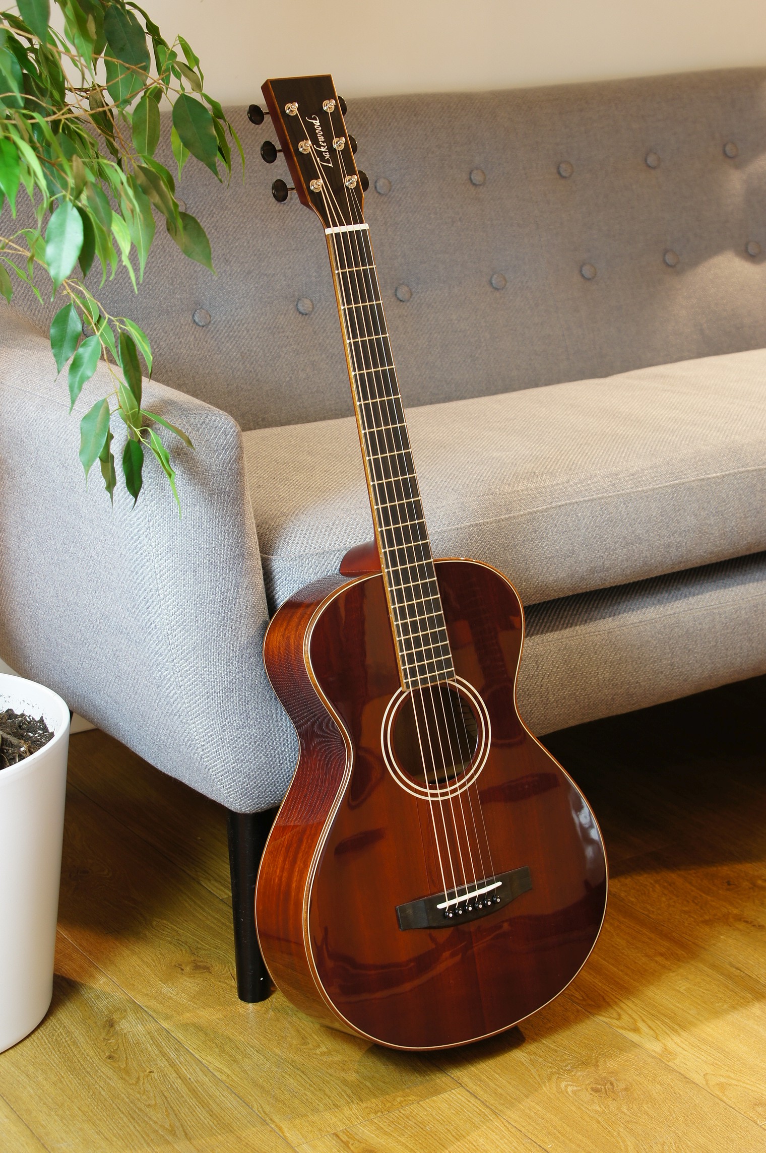 Lakewood C-14 Custom Mahagony