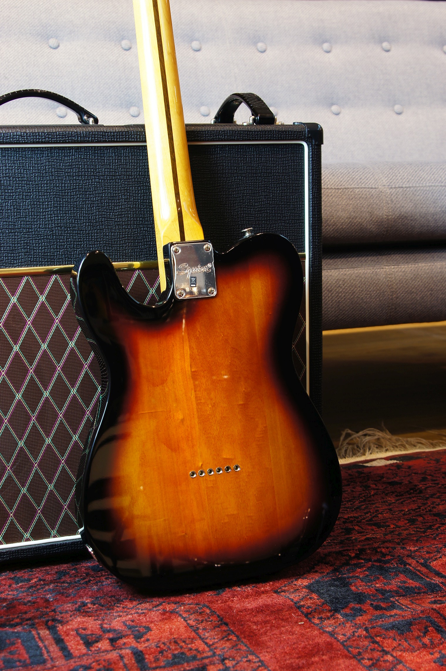 Squier Classic Vibe '70s Telecaster® Custom, Maple Fingerboard, 3-Color Sunburst