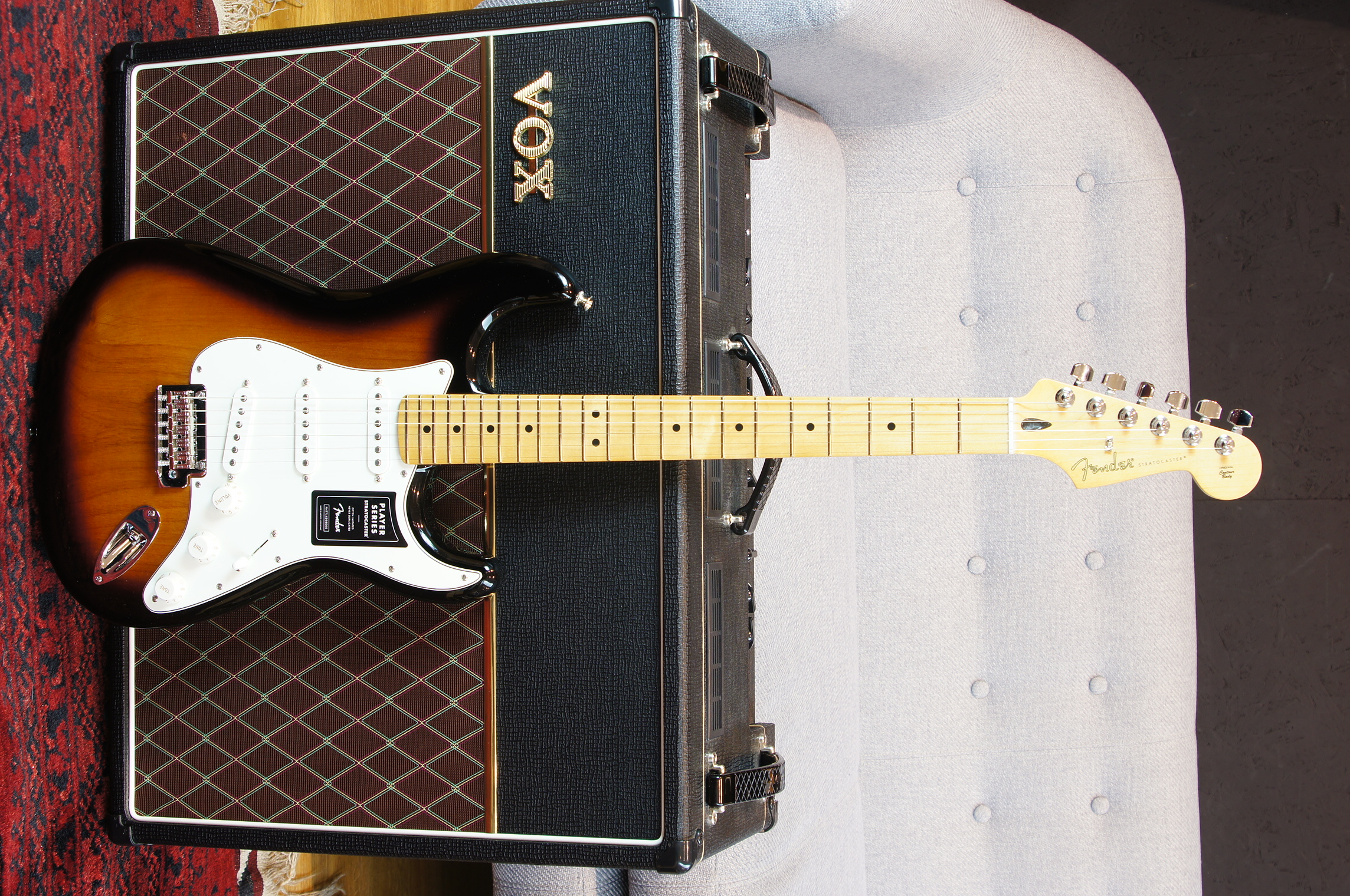 Fender Player Stratocaster, Maple Fingerboard, Anniversary 2-Color Sunburst