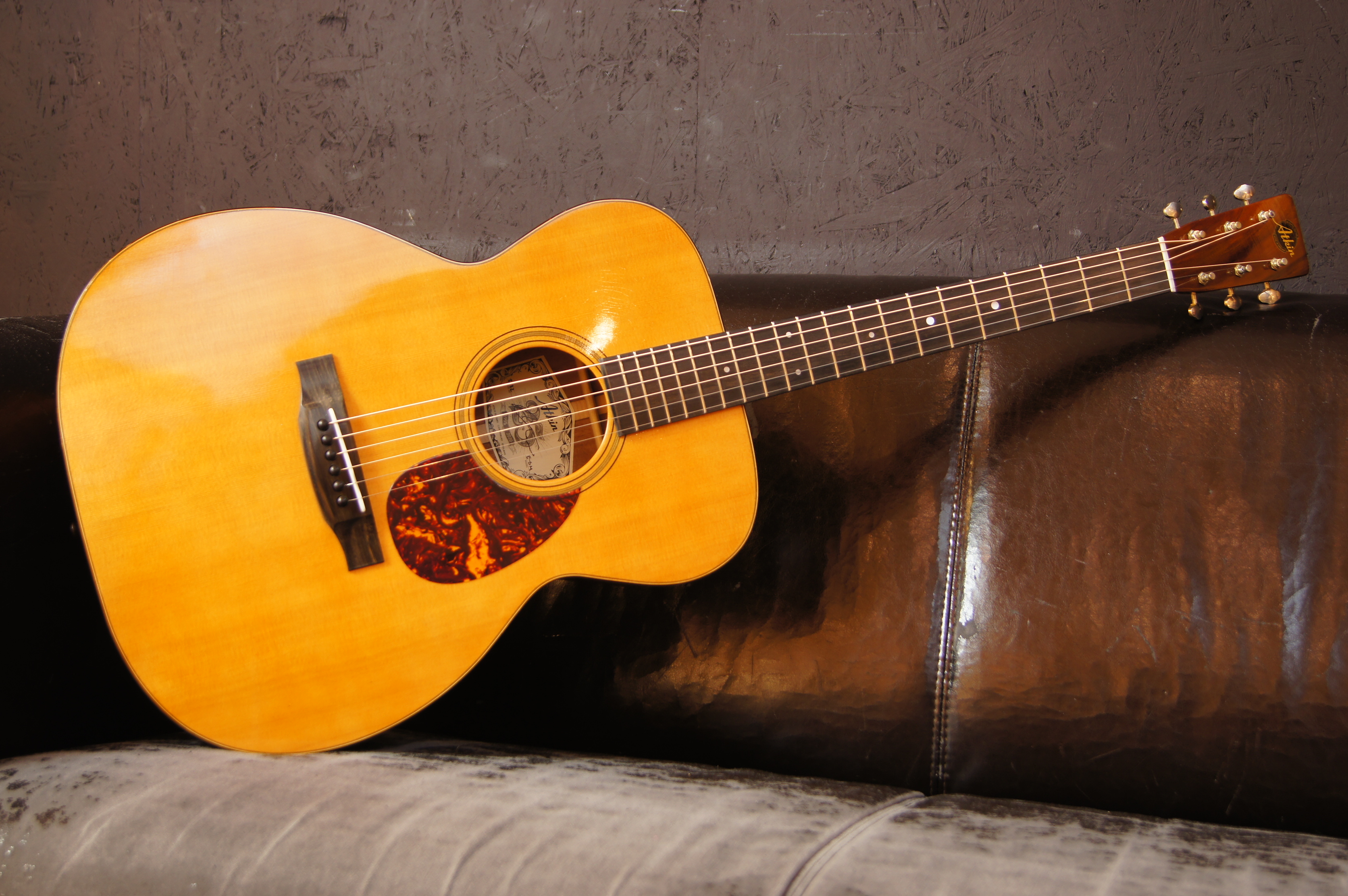 Atkin Essential OM natural aged