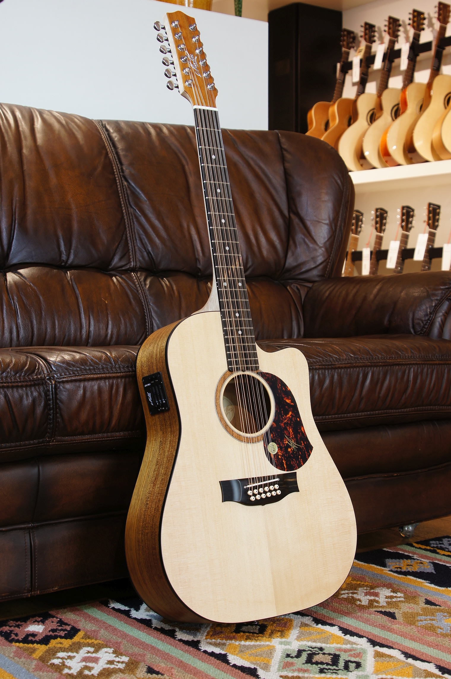 Maton SRS 70 C 12-String