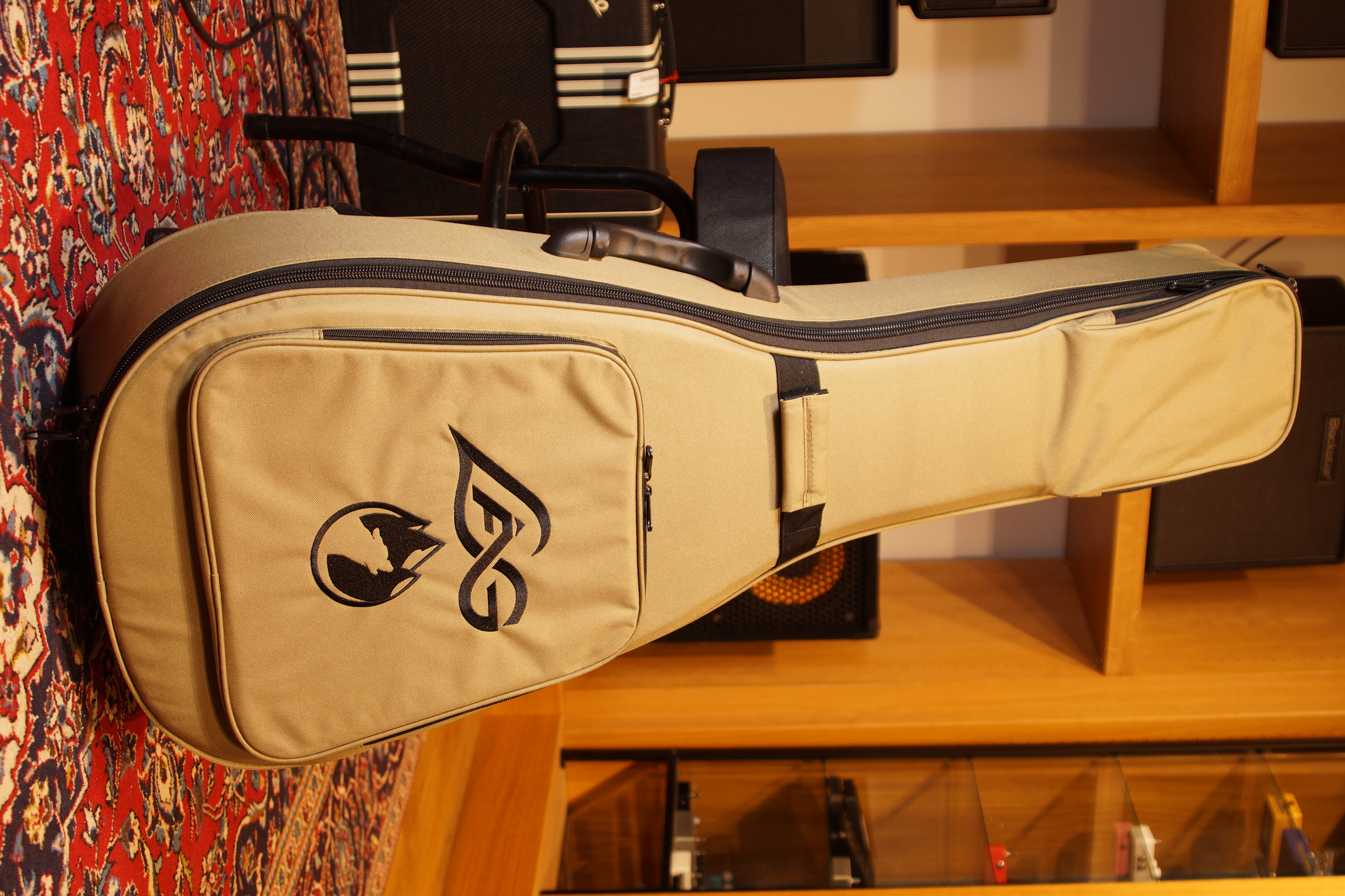 LÂG Sauvage Travel mit Gigbag