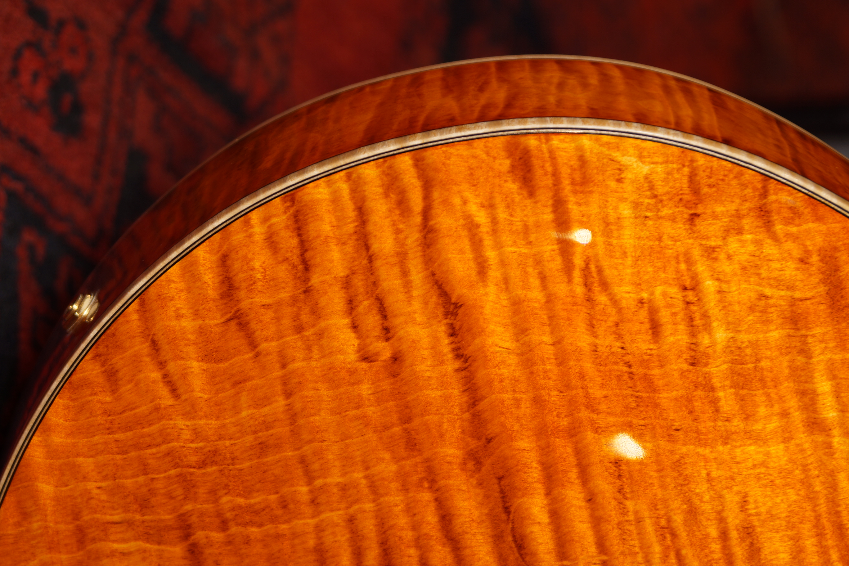 Eastman AR580CE-HB Archtop Honeyburst
