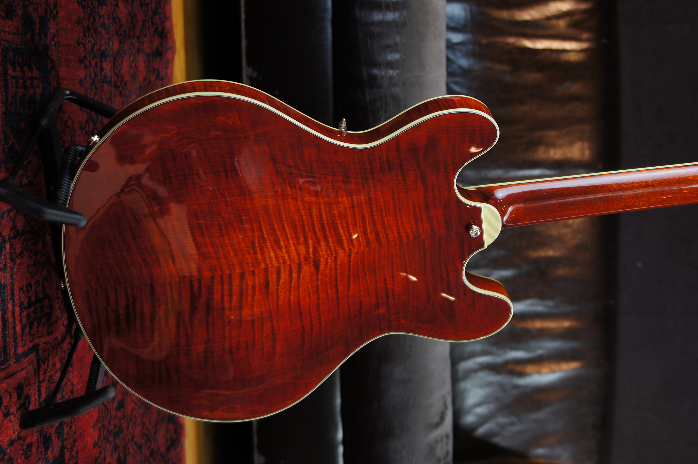 Eastman T486 Classic - inklusive Case