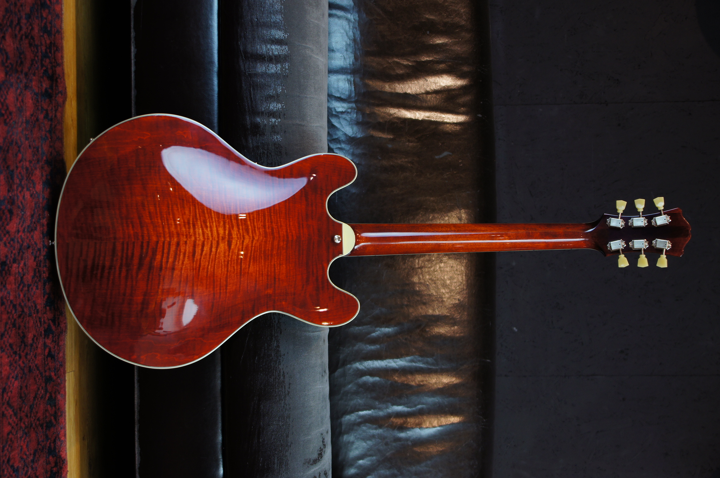 Eastman T486 Classic - inklusive Case