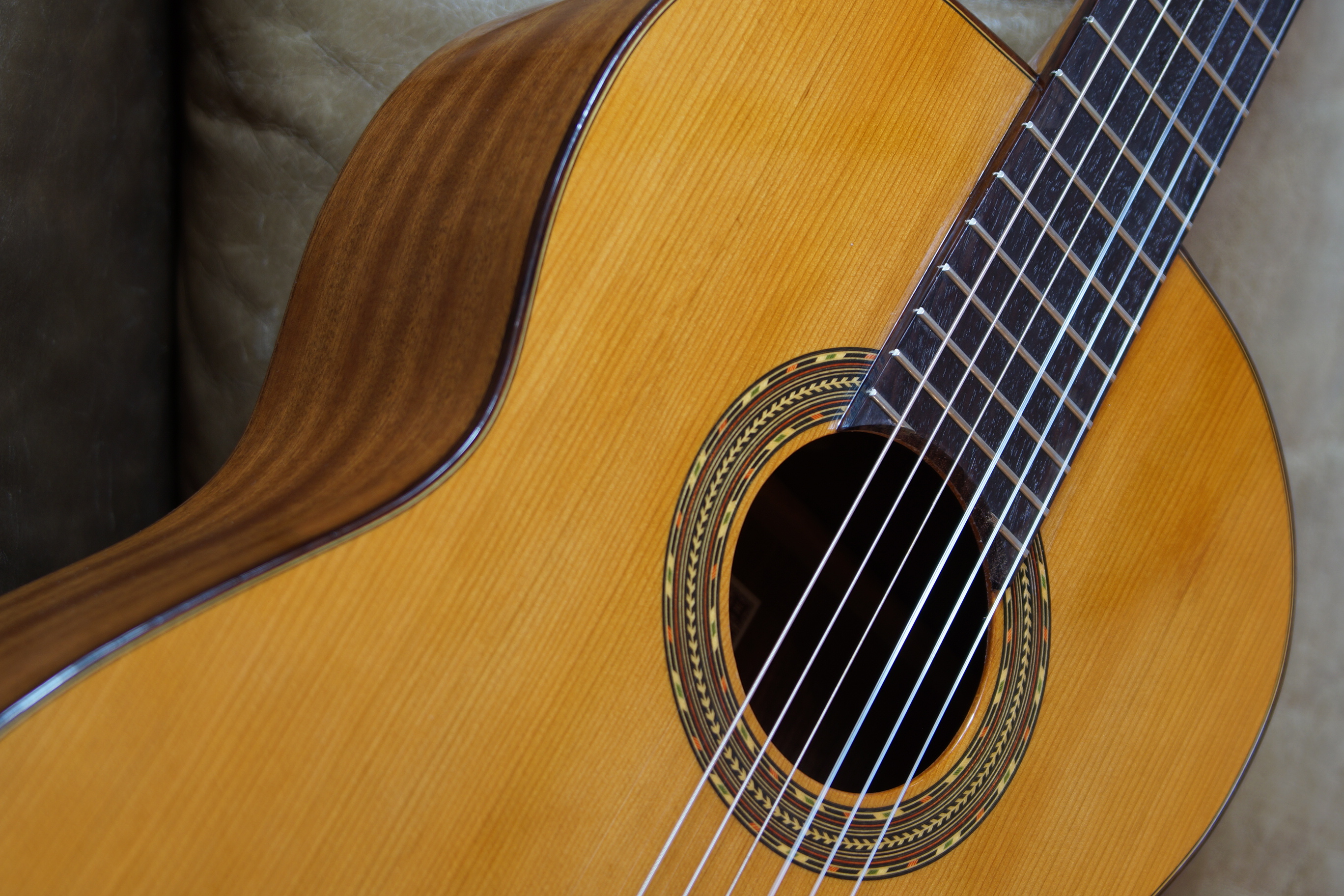 Esteve 4ST CD hochglanz - Sondermodell