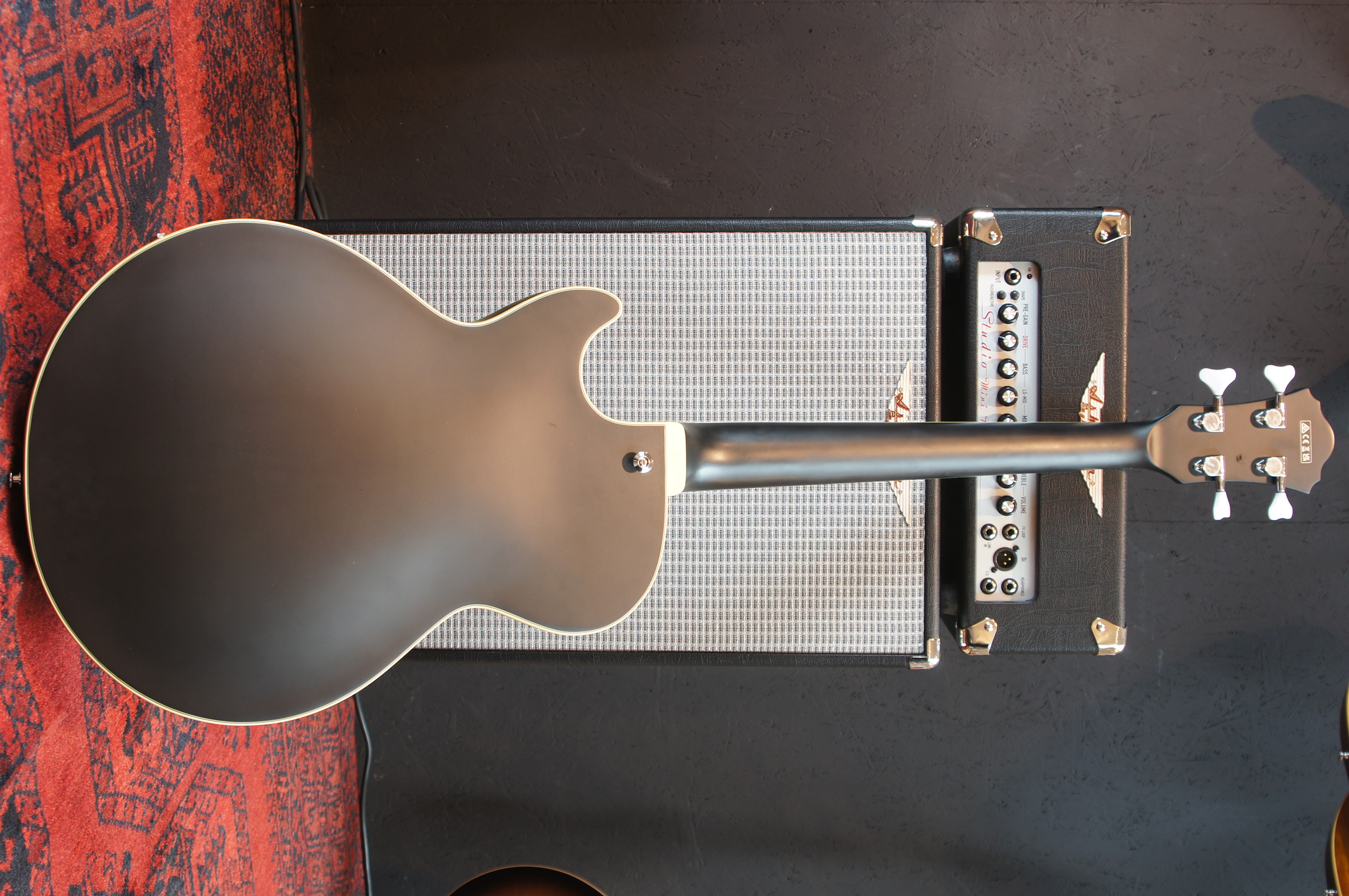 IBANEZ AGB200 Artcore Hollow Body Bass 4-String - Black Flat - B-Ware