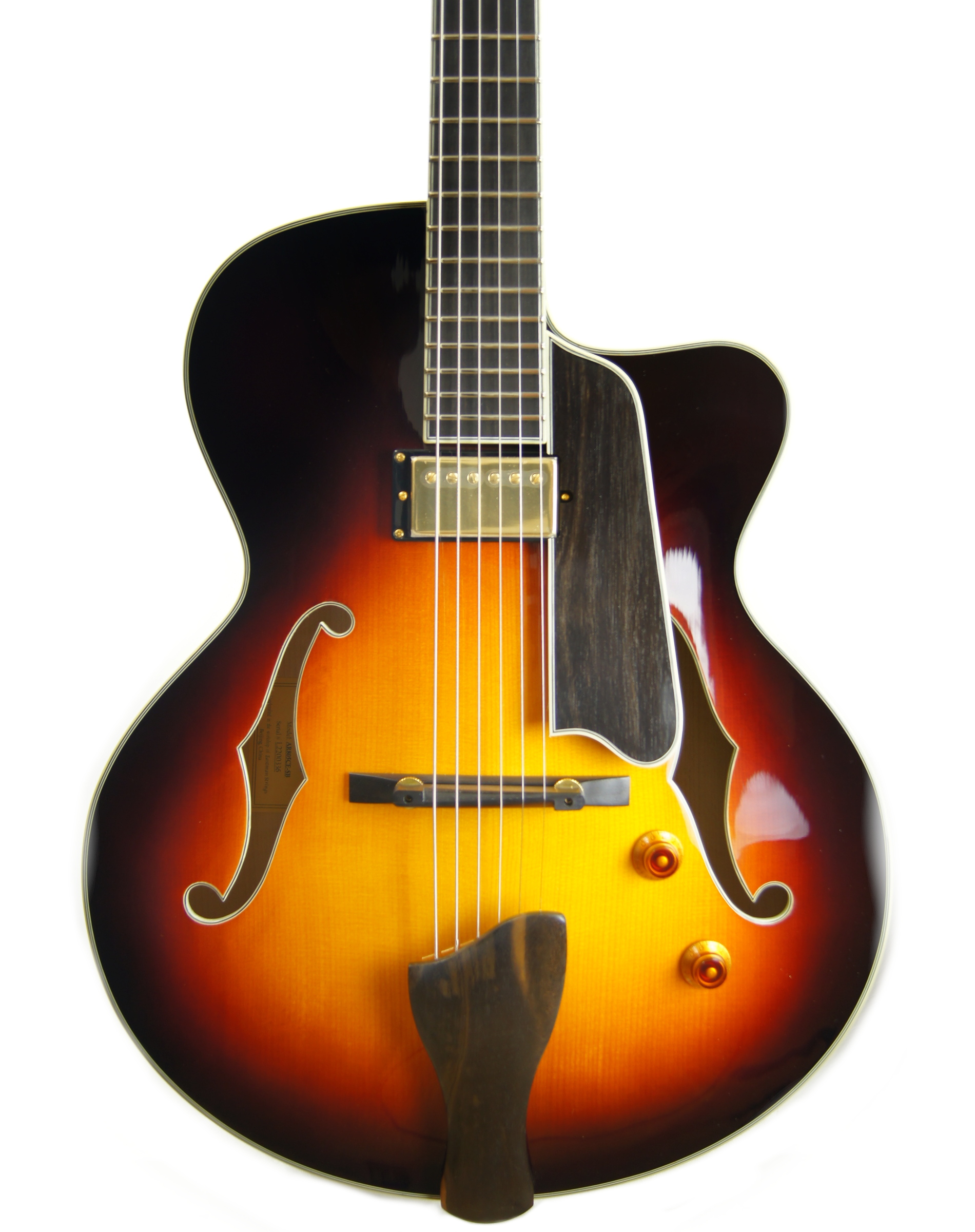 Eastman AR805CE-SB Sunburst Archtop Jazzgitarre inklusive Koffer