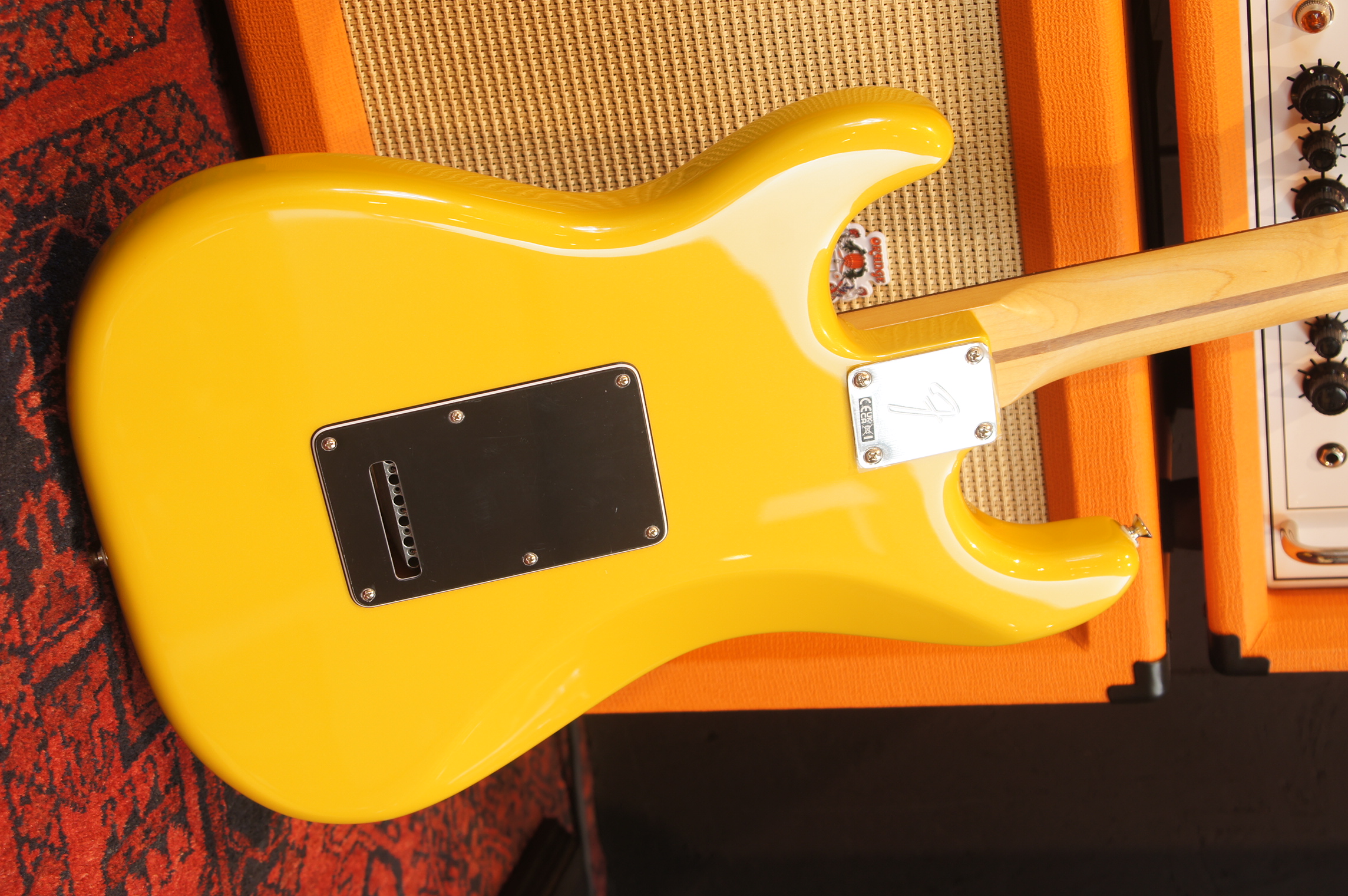 Fender Player II Modified Stratocaster® HSS, Rosewood Fingerboard, Sunshine Yellow