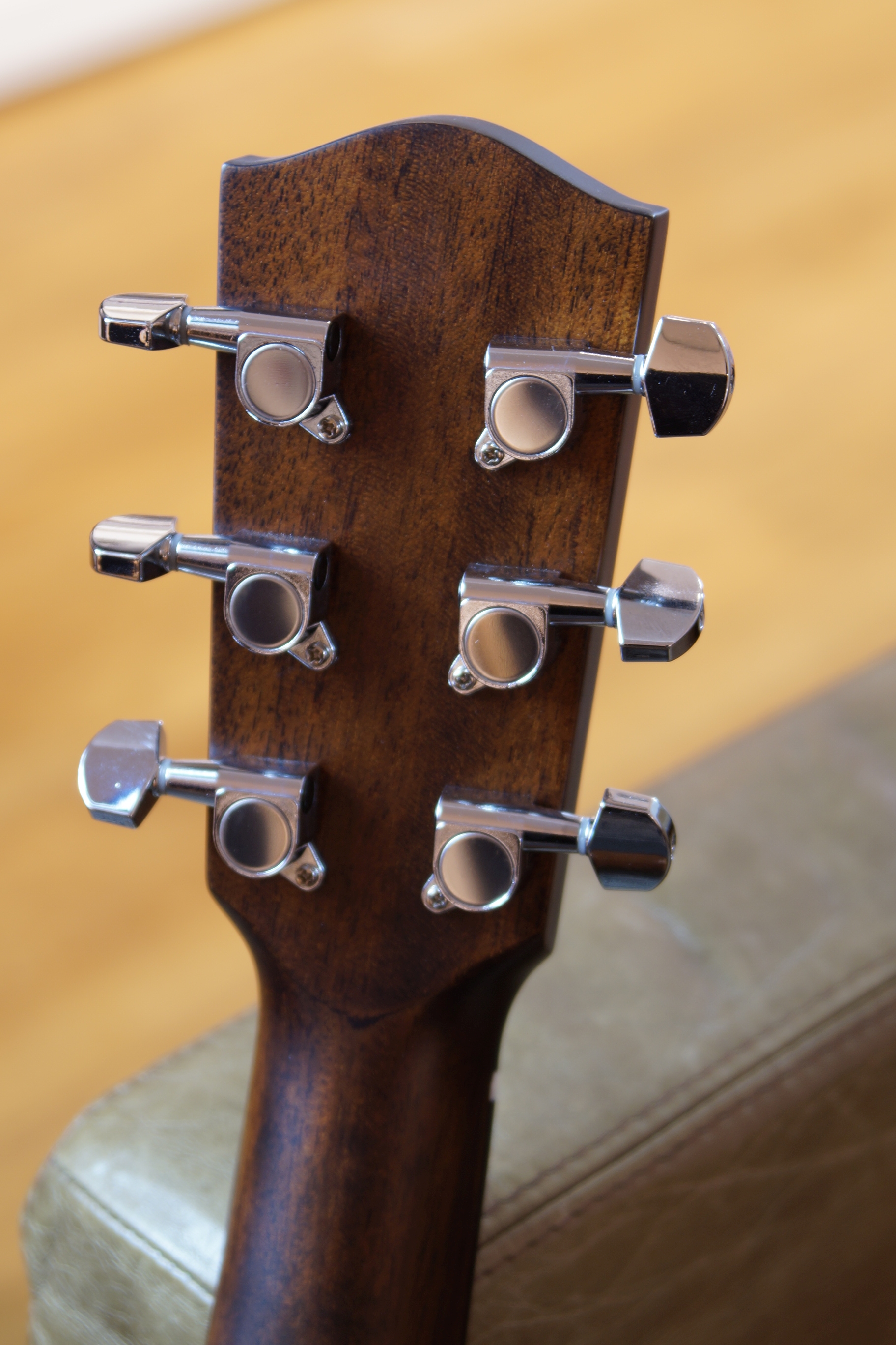 Eastman ACTG2E-DLX Travelgitarre inklusive Gigbag