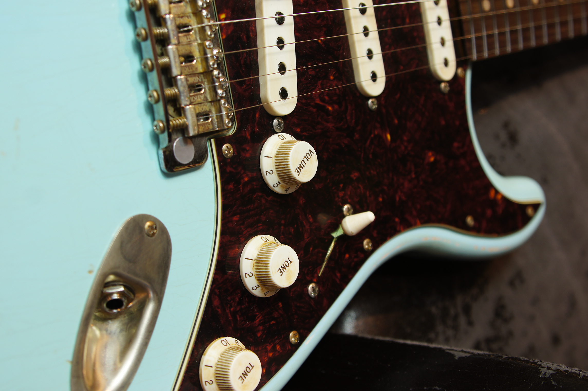 Atkin Electric S-63 The Sixty-Three aged Nitro Sonic Blue