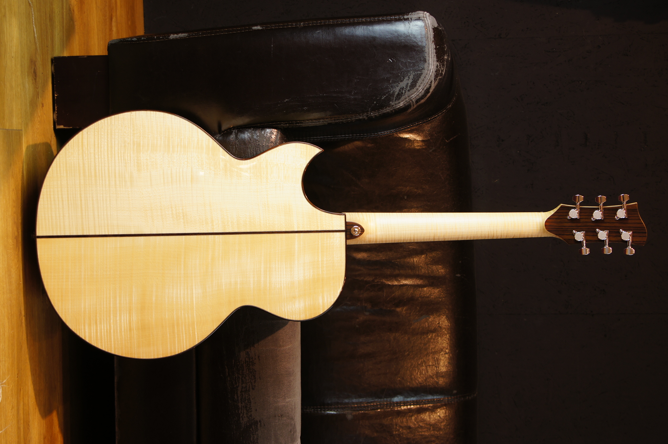 BSG GJ 16 SCF Fanfret - Ahorn / Fichte mit Tonabnehmer