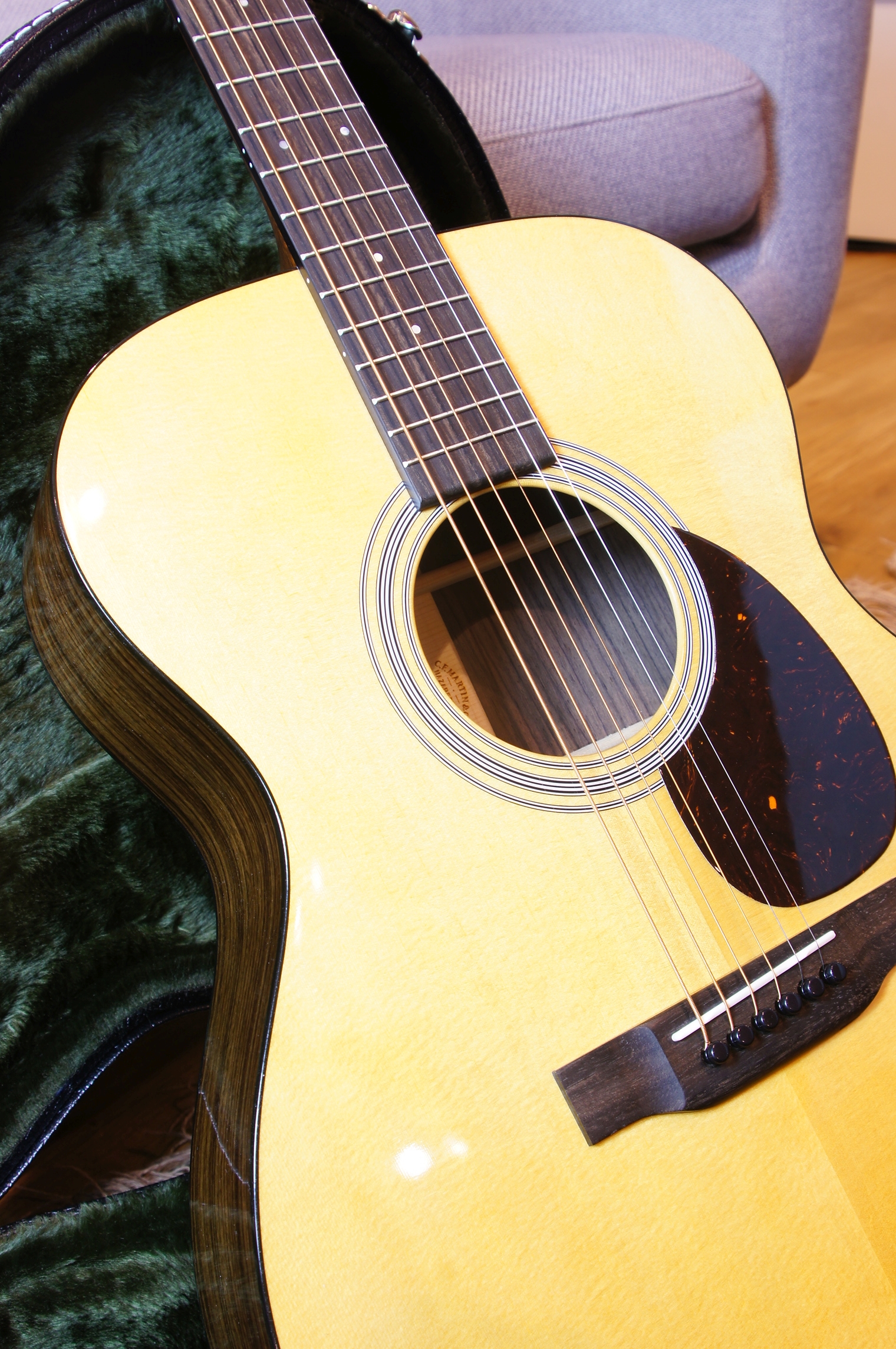 Martin OM-21 inklusive Koffer