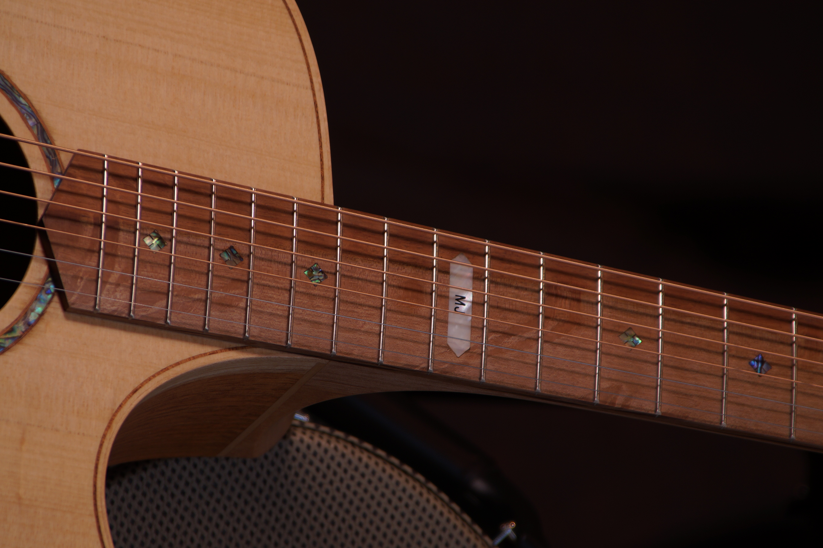 Cole Clark Maneli Jamal Signature Model AN2EC-BB-MJ