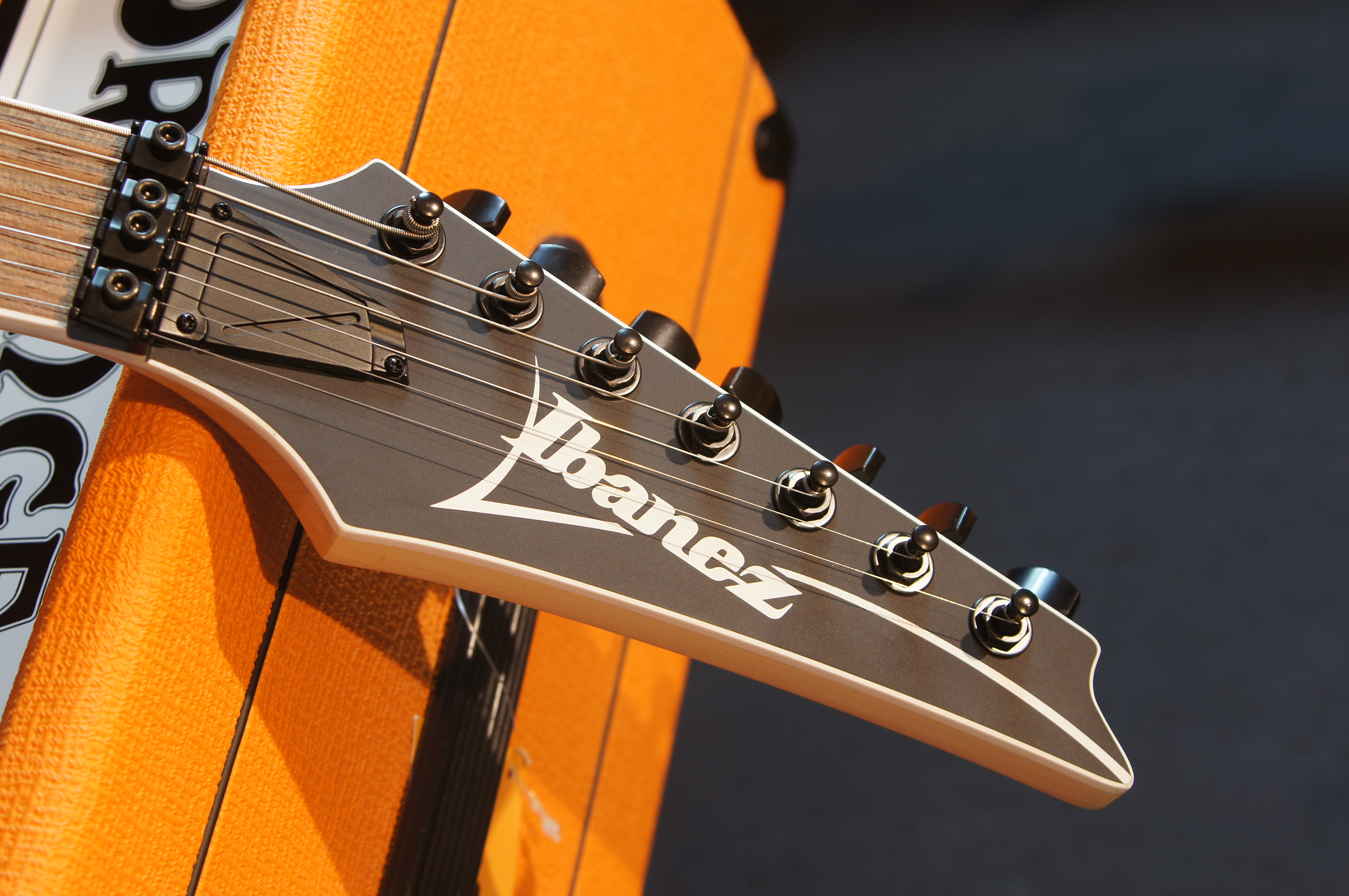 IBANEZ RG 7-Str Black Flat Flyod Rose - B-Ware