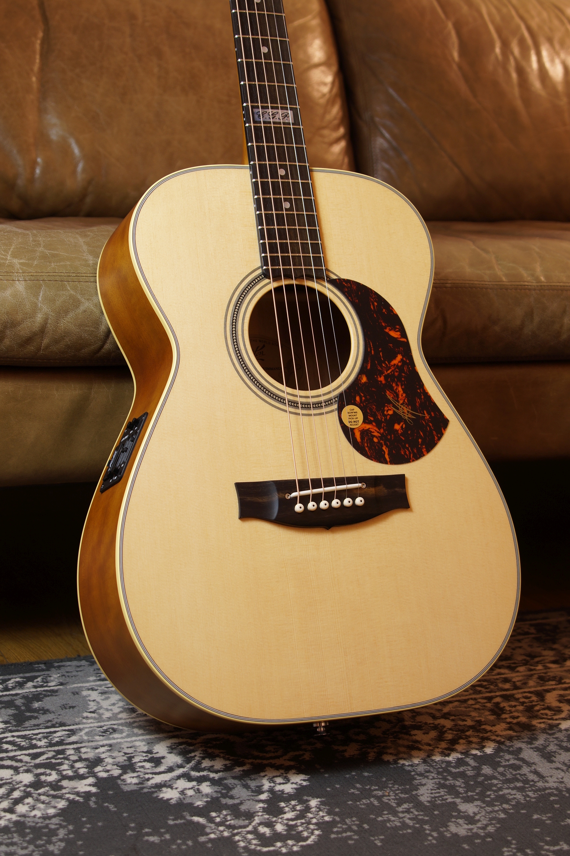Maton EBG 808 TE - Tommy Emmanuel Signature Modell