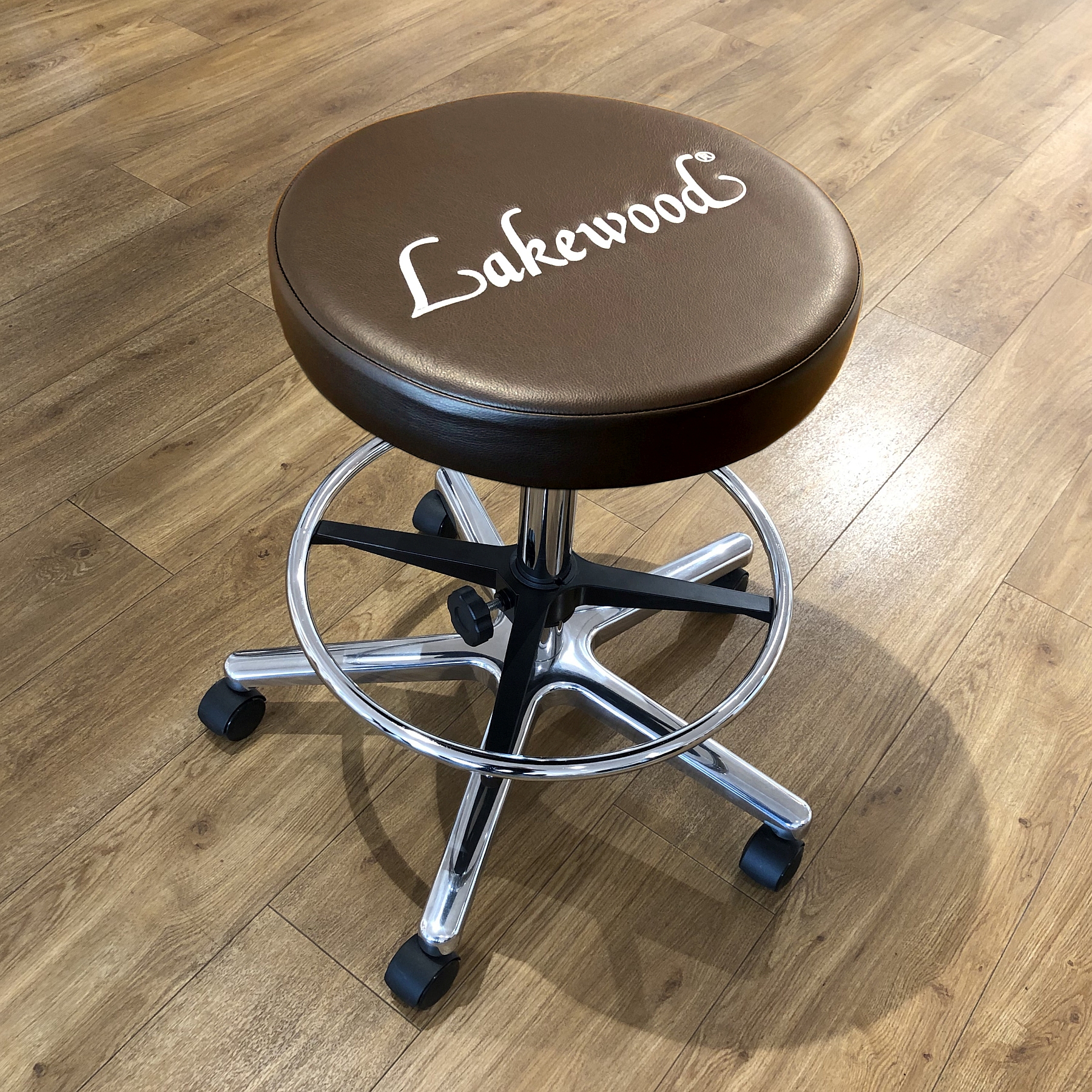 Lakewood Gitarrenhocker Echtleder braun