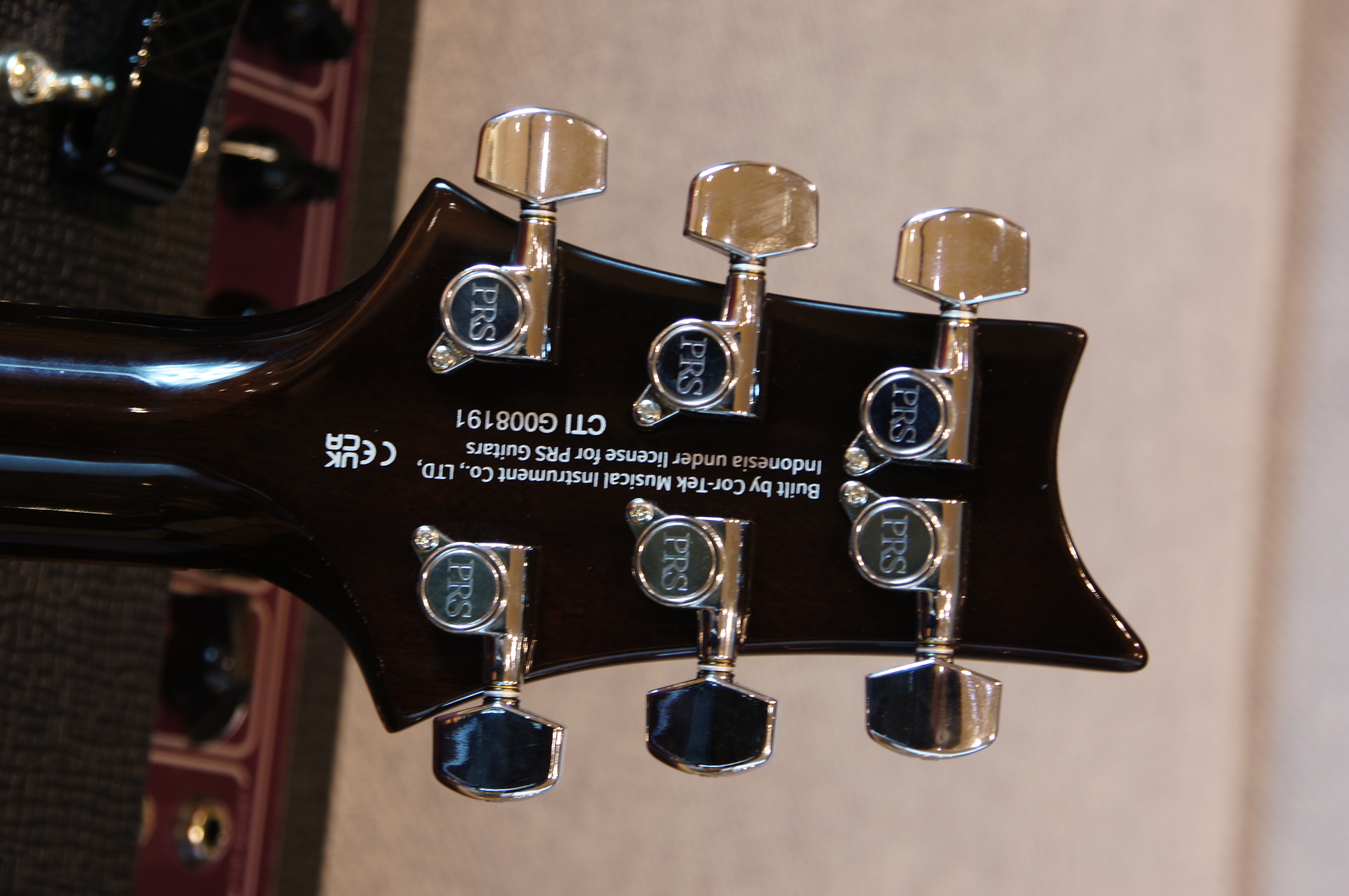 PRS SE DGT Mccarty Tobacco Sunburst