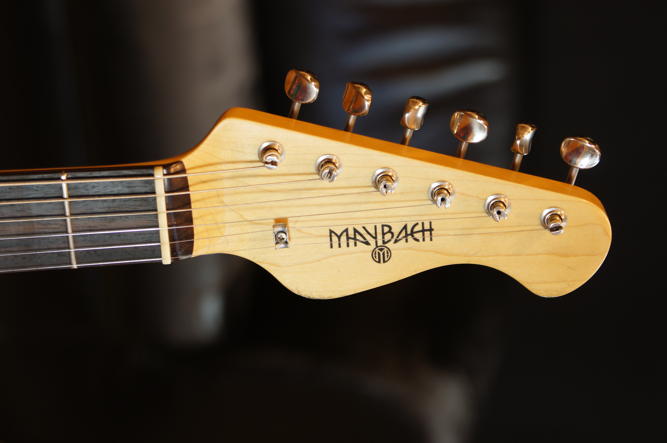 Maybach Stradovari S61 Dakota Red Aged