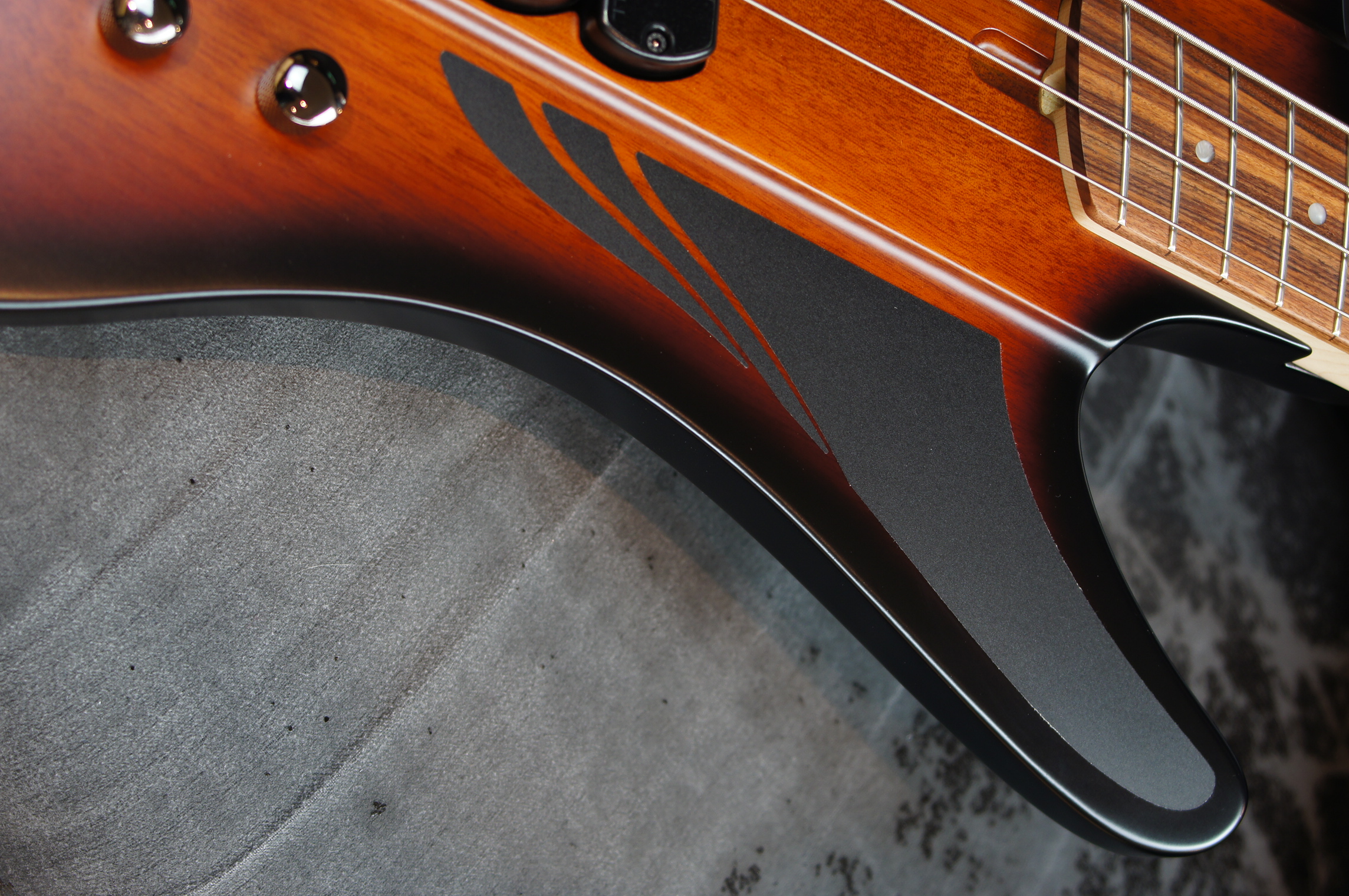 Dingwall D-Roc Standard 4-String Vintage Burst