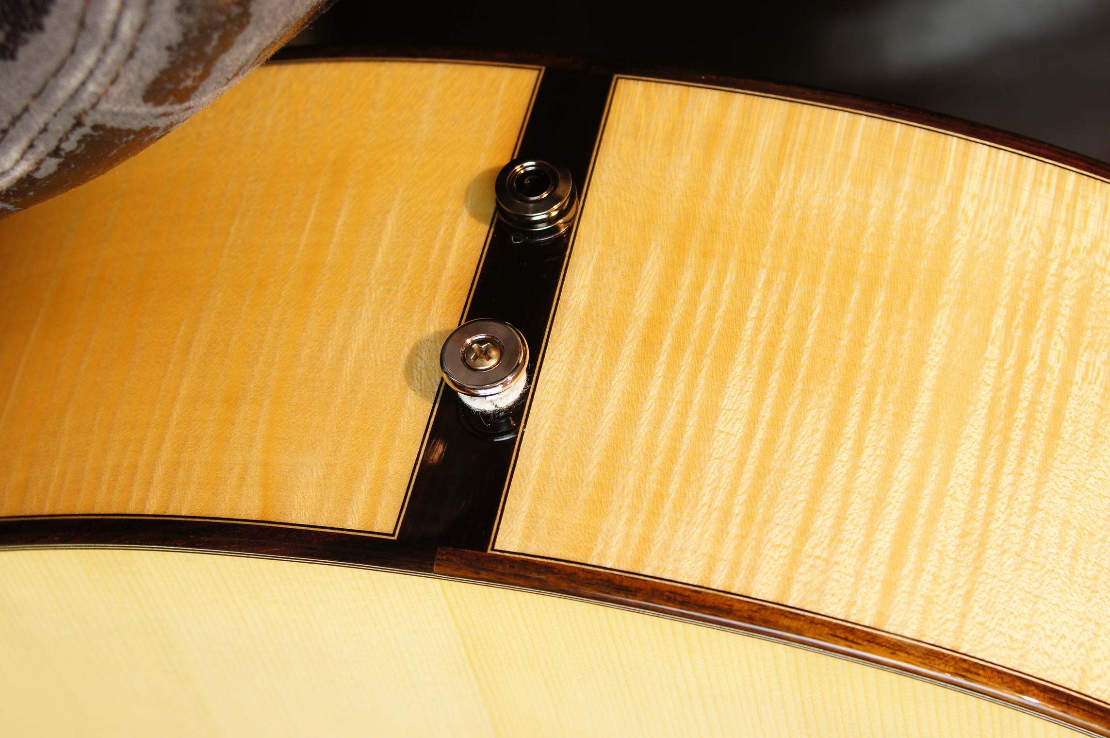 BSG GJ 16 SCF Fanfret - Ahorn / Fichte mit Tonabnehmer