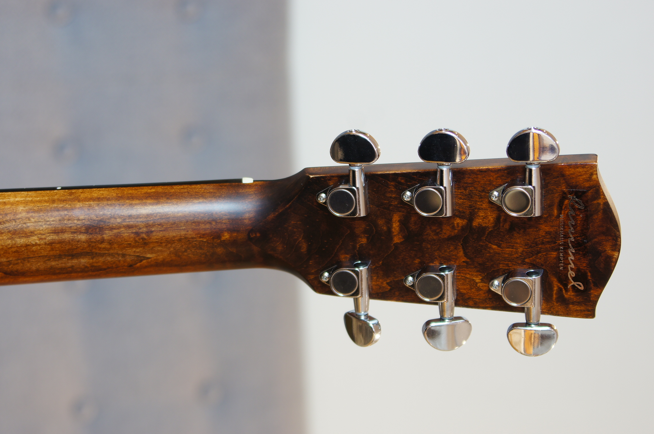 Eastman AC222LCE Linkshänder mit Tonabnehmer inklusive Gigbag