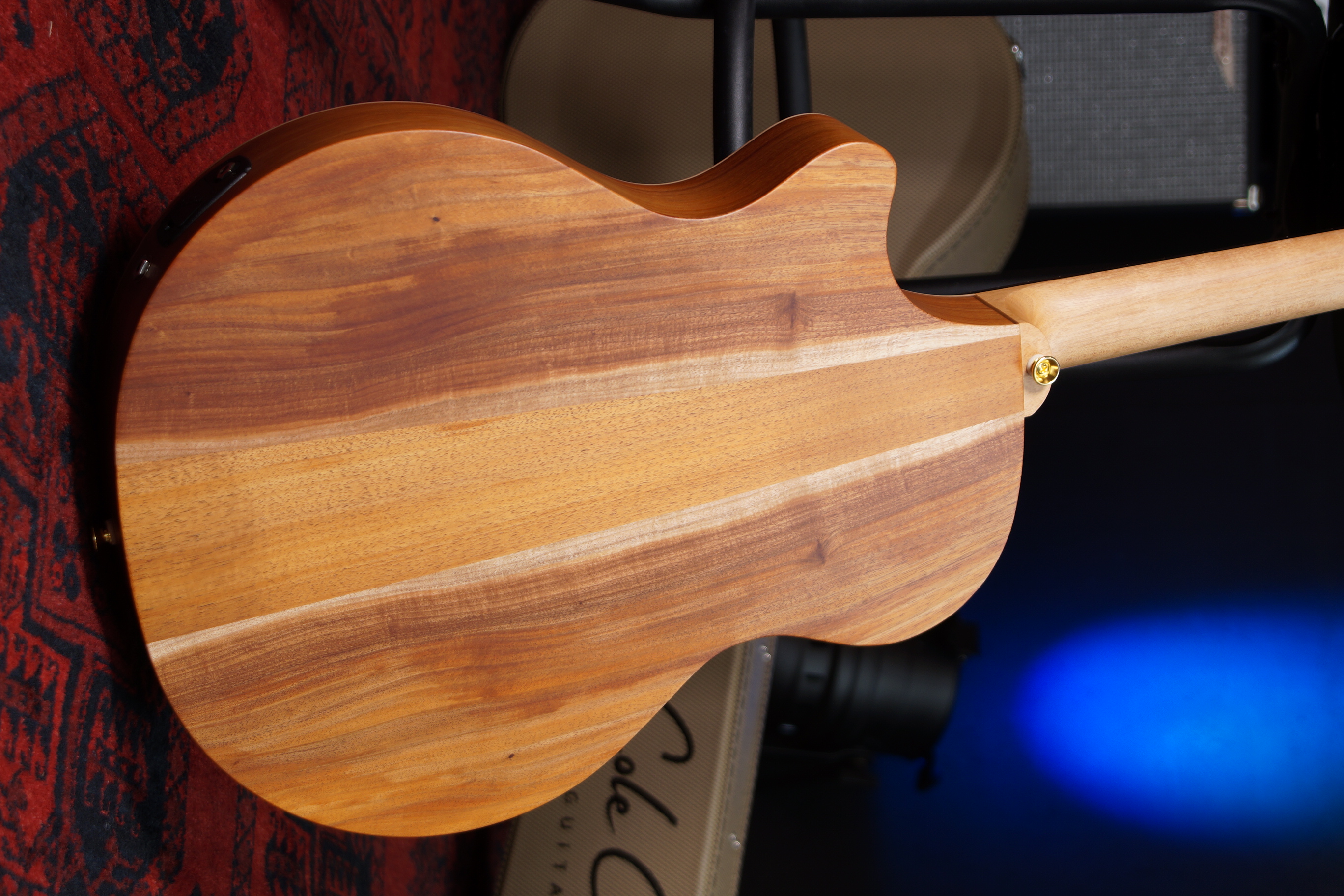 Cole Clark True Hybrid Thin - TL2EC-BLBL-HSS-PNK