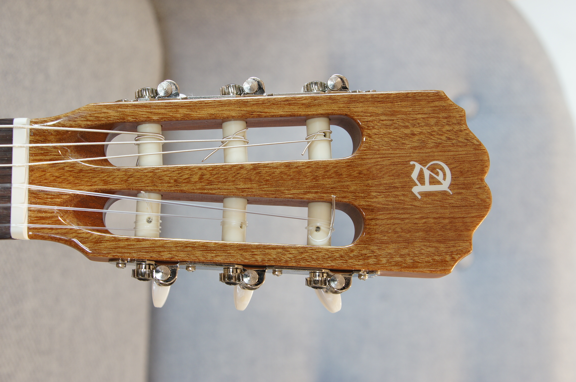 Alhambra 1C HT 1/2 Kindergitarre - mit Tasche