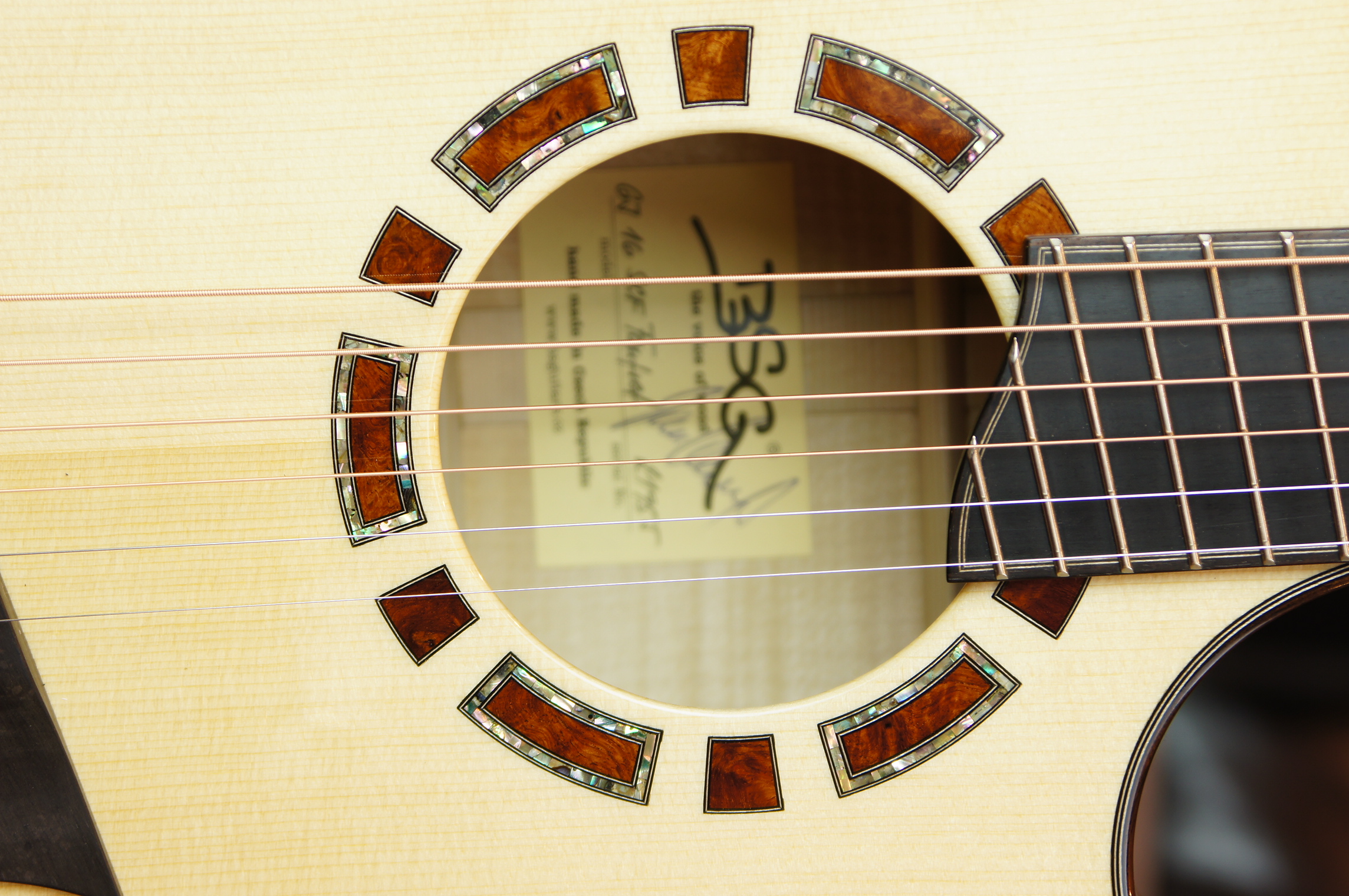 BSG GJ 16 SCF Fanfret - Ahorn / Fichte mit Tonabnehmer