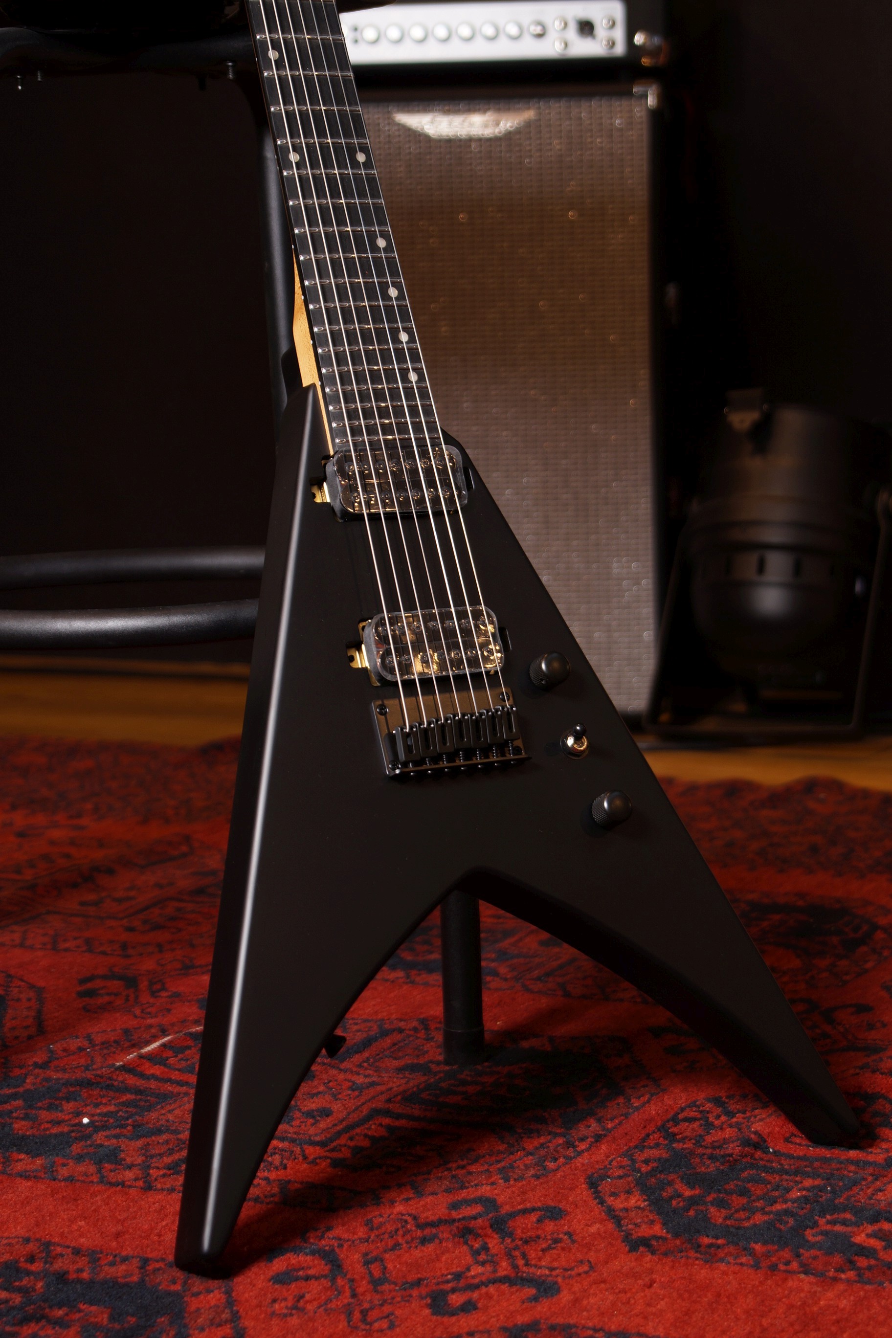 SPIRA Guitars V-407 MBK Satin Black