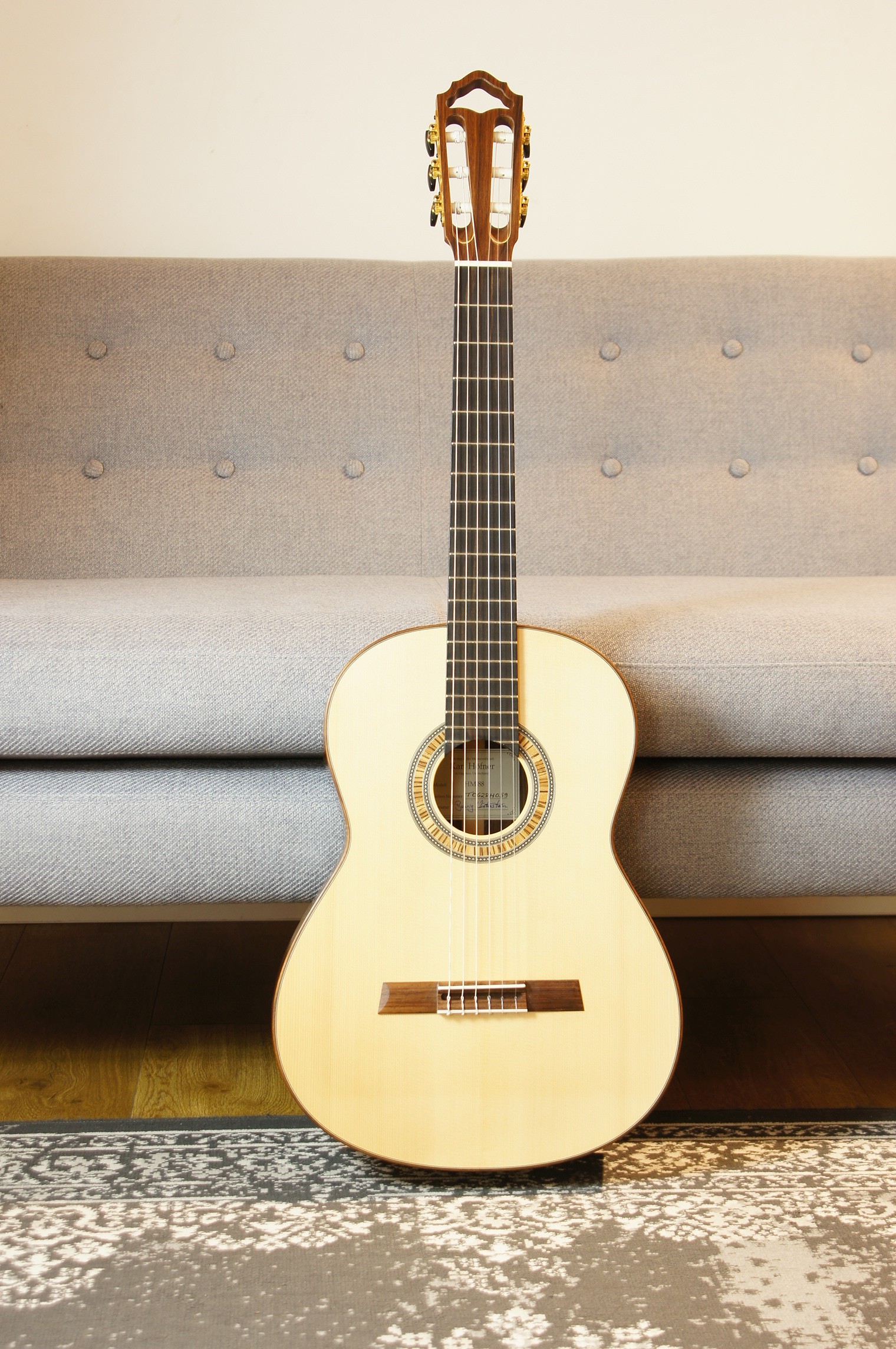 Höfner Meistergitarre HM88 Fichte/Palisander inklusive Koffer